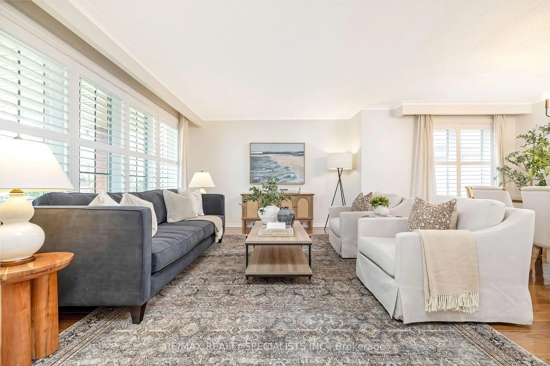 Photo 8 of 31 Woodpark Road, Etobicoke, Willowridge-Martingrove-Richview — HOMEH