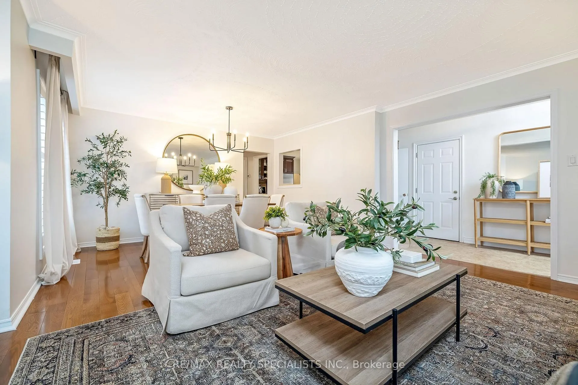 Photo 10 of 31 Woodpark Road, Etobicoke, Willowridge-Martingrove-Richview — HOMEH