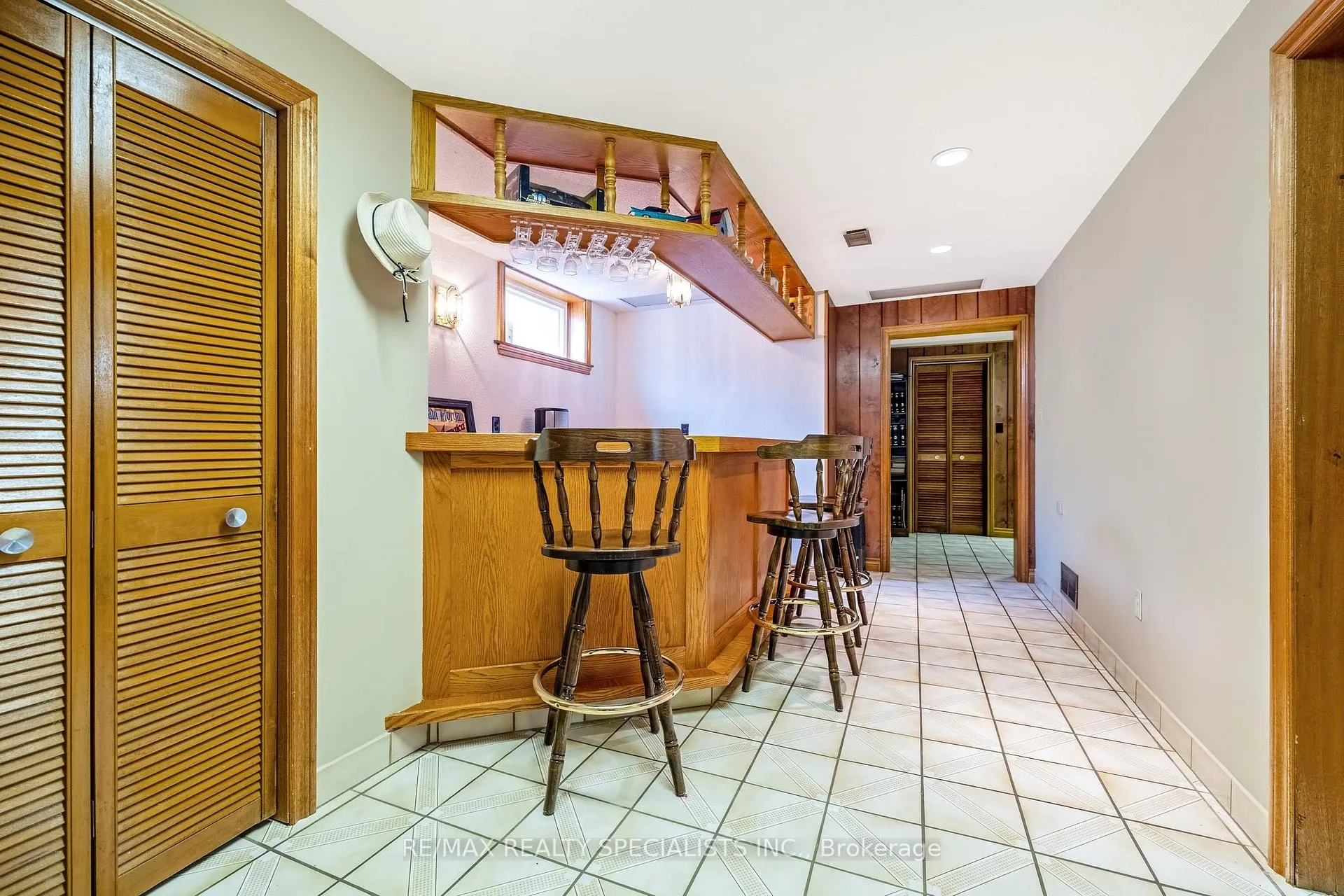 Photo 26 of 31 Woodpark Road, Etobicoke, Willowridge-Martingrove-Richview — HOMEH