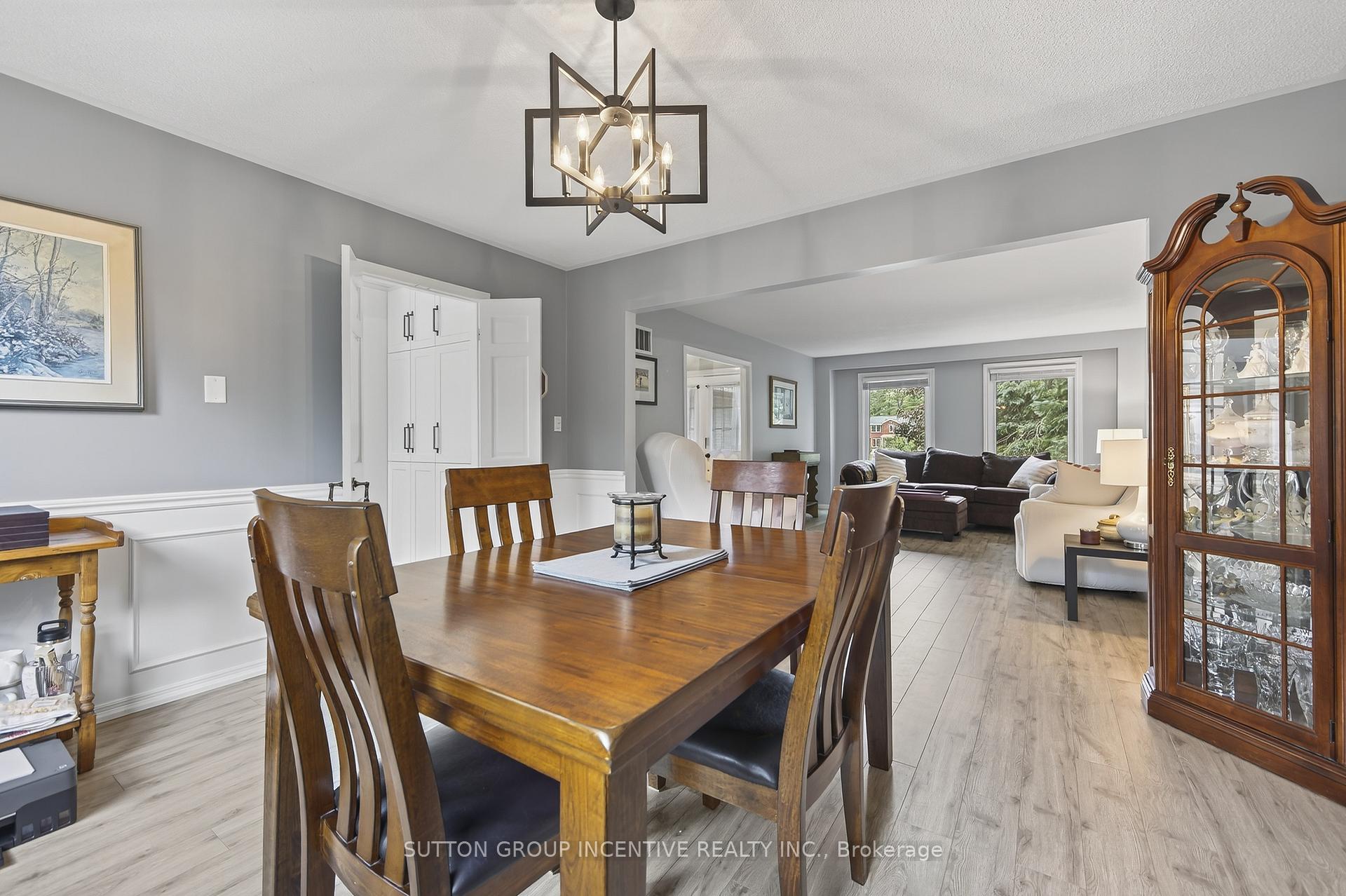 Photo 9 of 32 Valley Drive, Barrie, Sunnidale — HOMEH