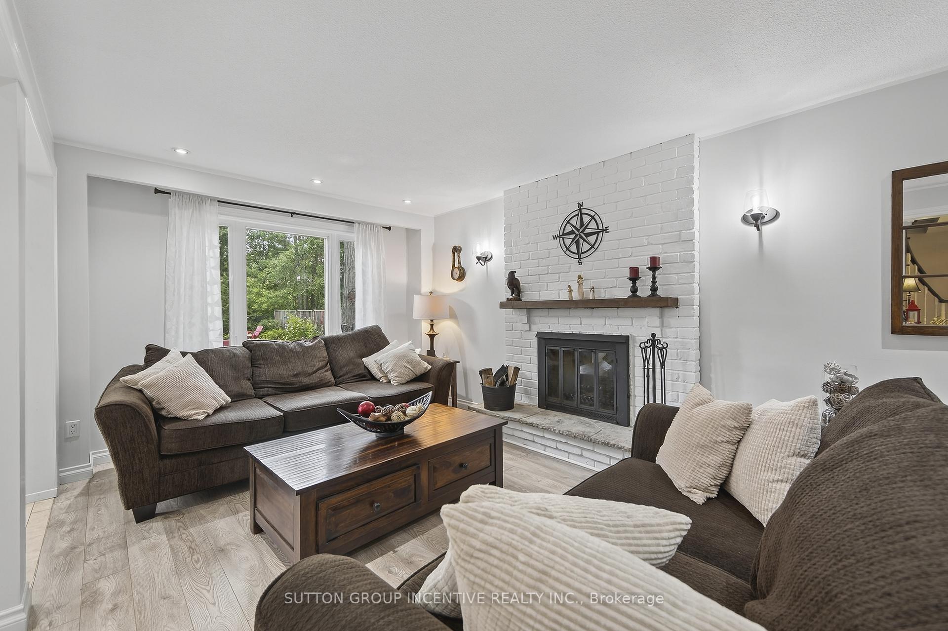 Photo 17 of 32 Valley Drive, Barrie, Sunnidale — HOMEH