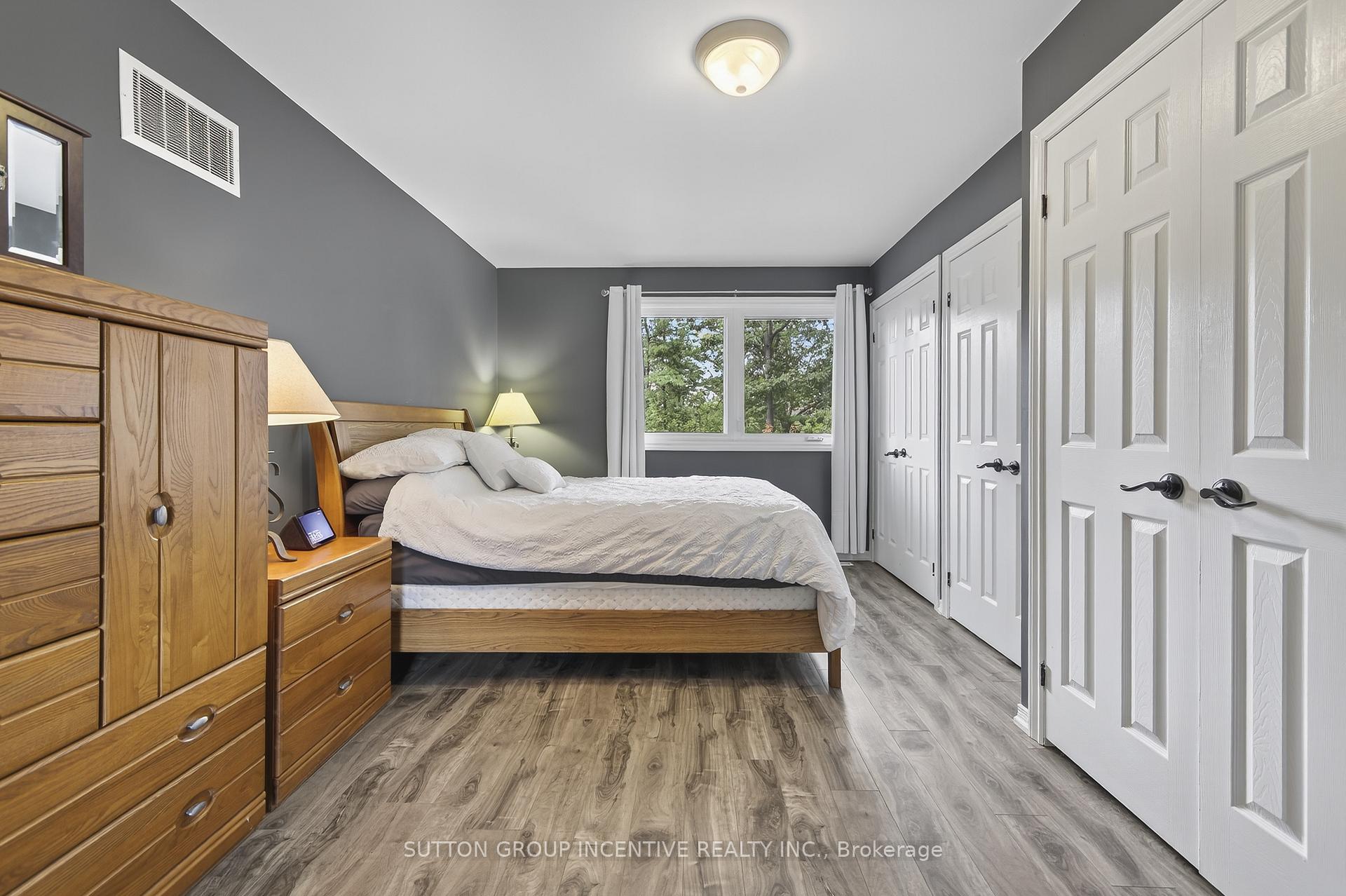 Photo 20 of 32 Valley Drive, Barrie, Sunnidale — HOMEH