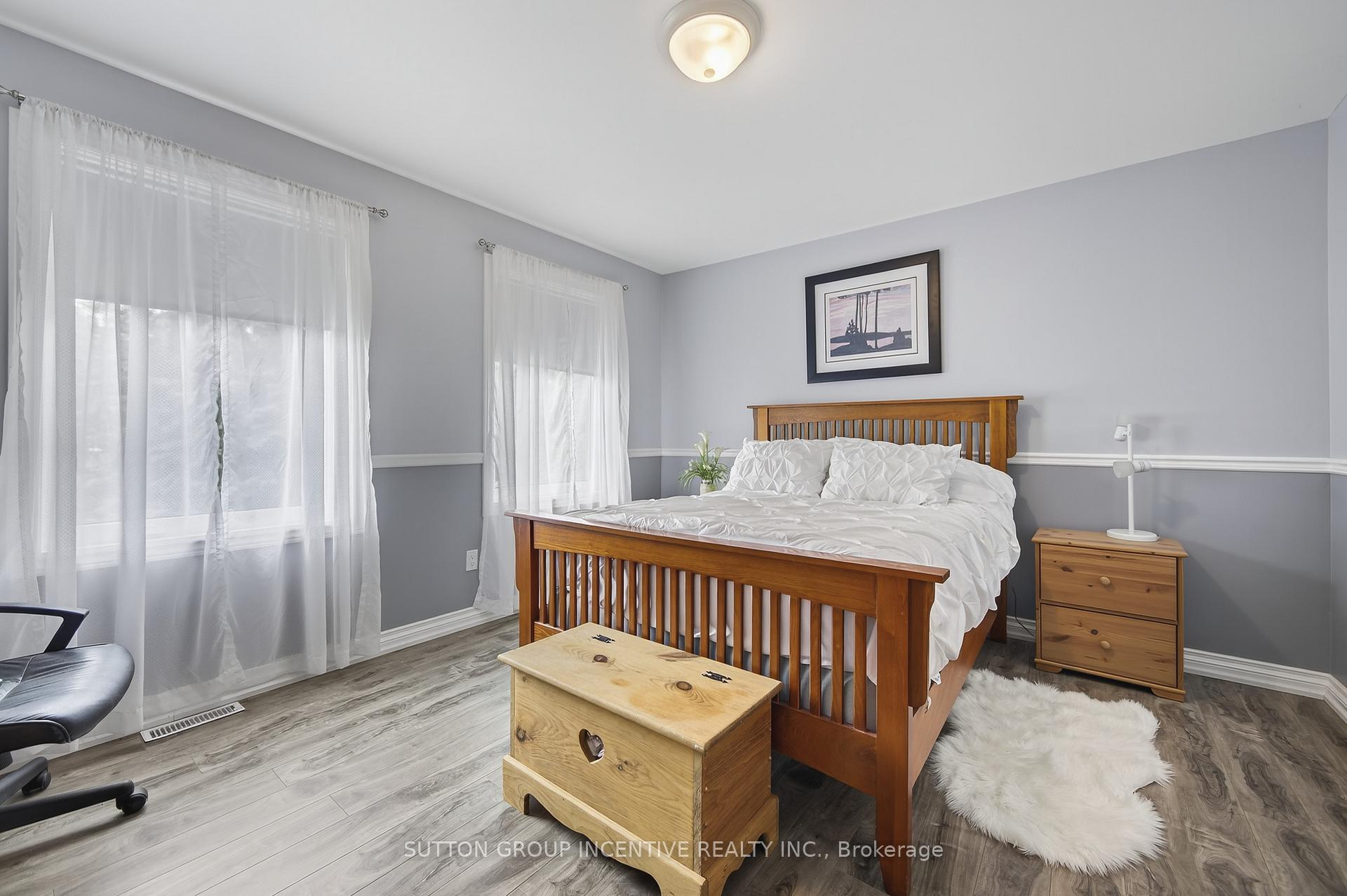 Photo 24 of 32 Valley Drive, Barrie, Sunnidale — HOMEH