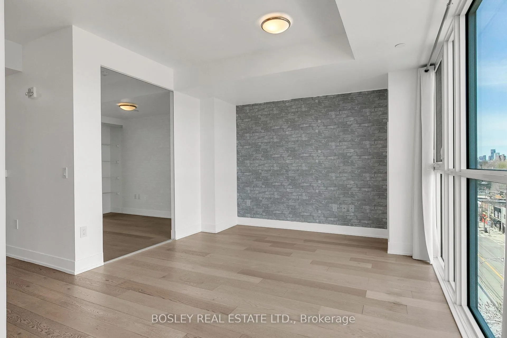 Photo 11 of Unit 709, 1331 Queen Street E, Toronto, Greenwood-Coxwell — HOMEH