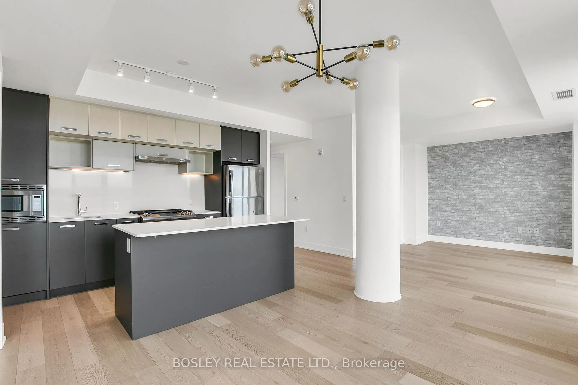 Photo 21 of Unit 709, 1331 Queen Street E, Toronto, Greenwood-Coxwell — HOMEH