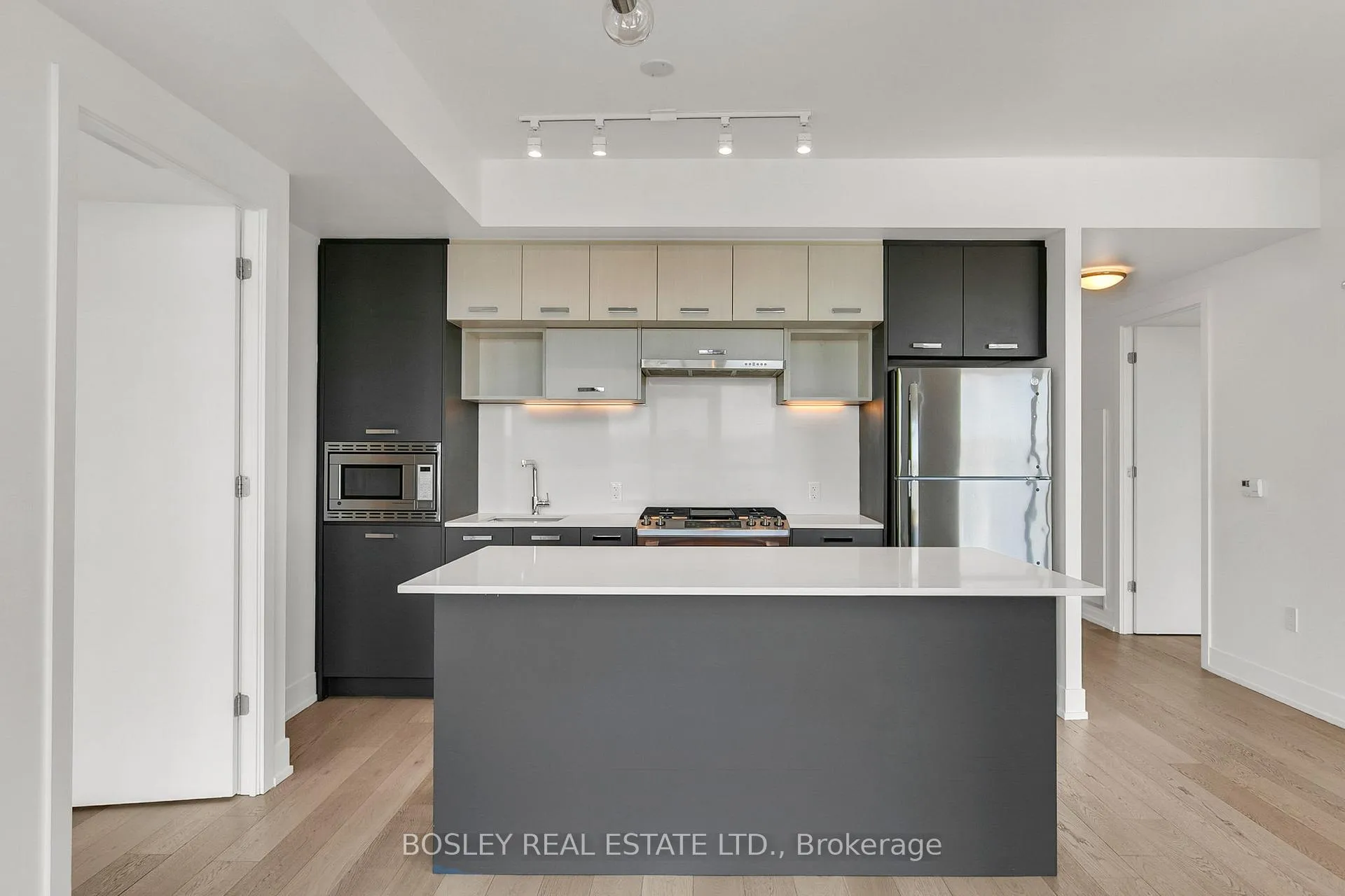 Photo 22 of Unit 709, 1331 Queen Street E, Toronto, Greenwood-Coxwell — HOMEH