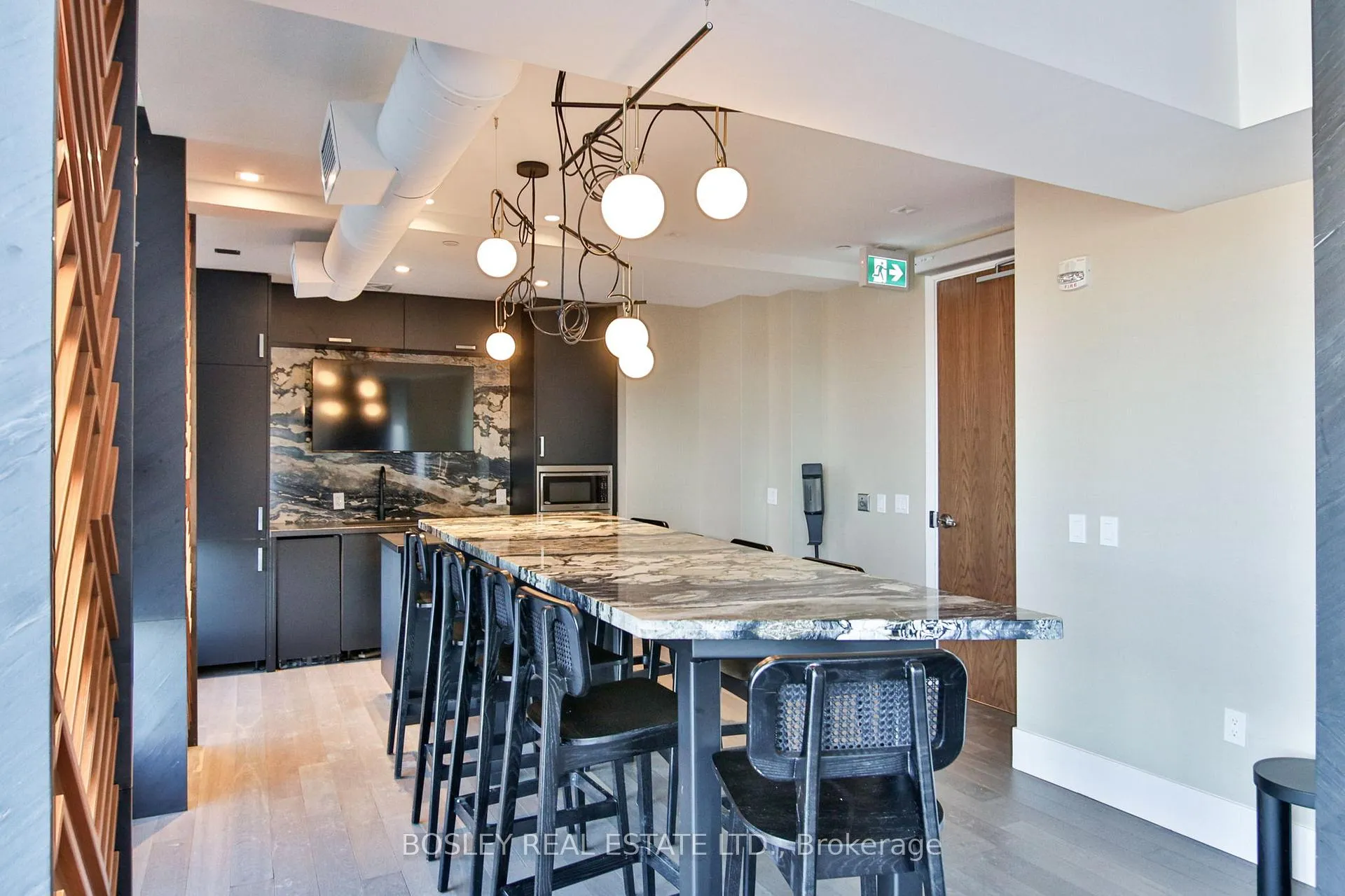 Photo 40 of Unit 709, 1331 Queen Street E, Toronto, Greenwood-Coxwell — HOMEH