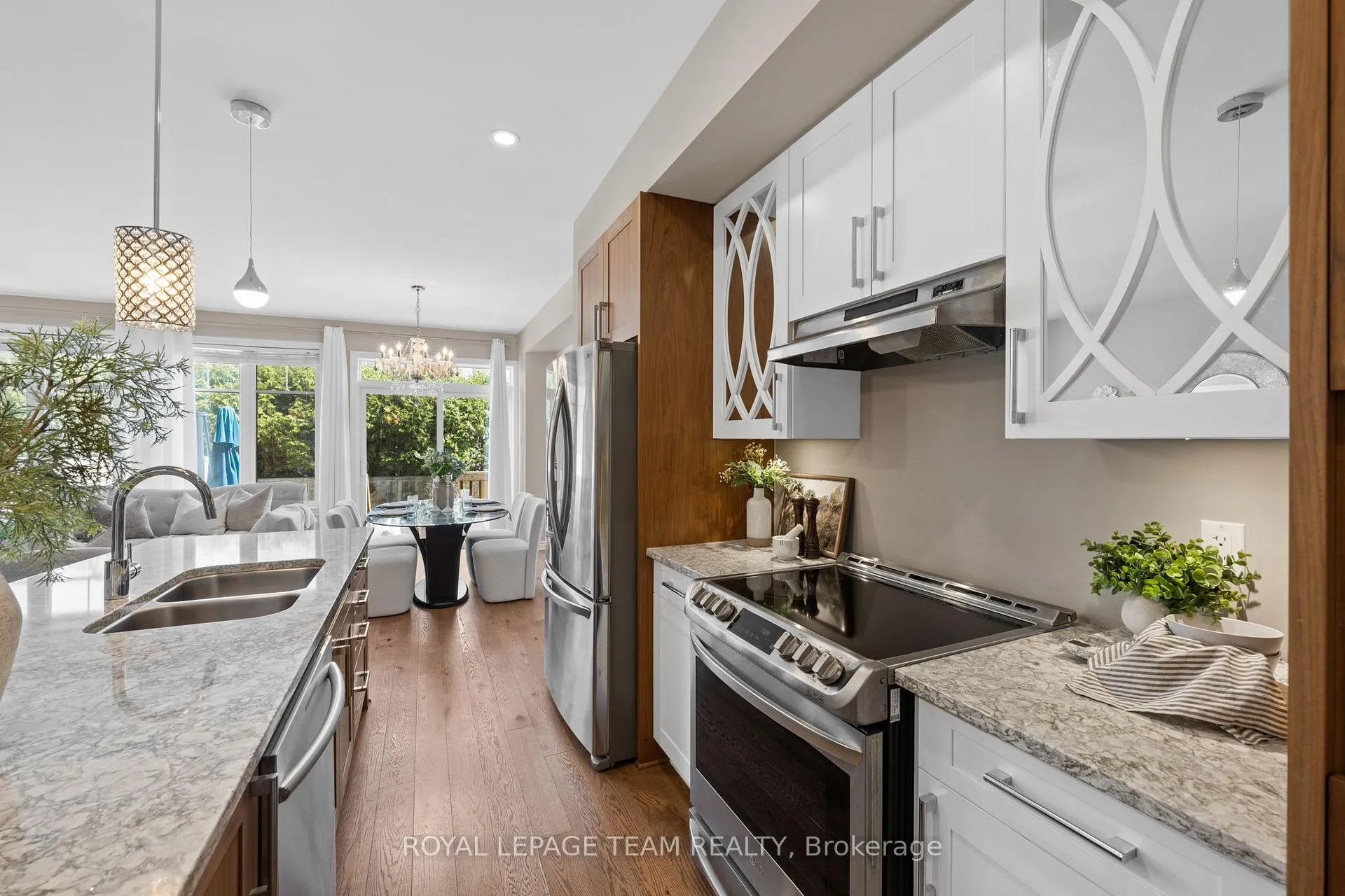 Photo 13 of 334 Warmstone Drive, Ottawa, Stittsville (North) — HOMEH