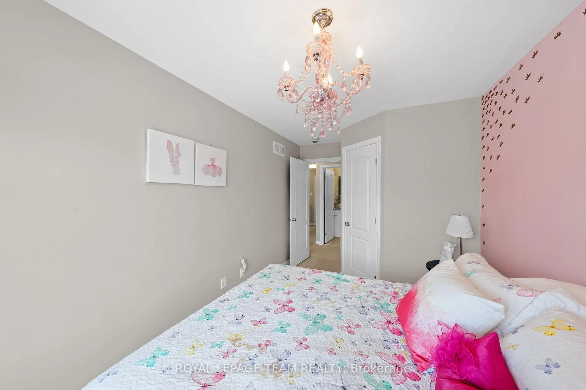 Photo 33 of 334 Warmstone Drive, Ottawa, Stittsville (North) — HOMEH