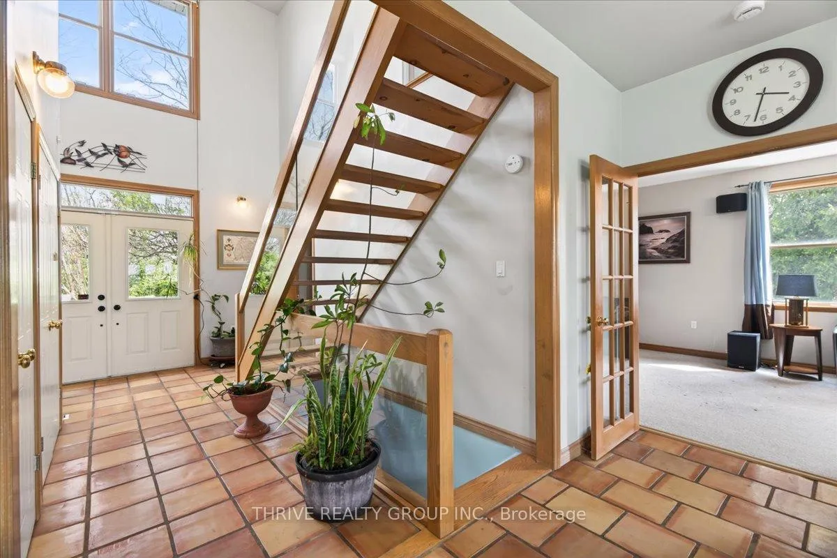 Photo 6 of 24992 Crinan Line, West Elgin, Rural West Elgin — HOMEH