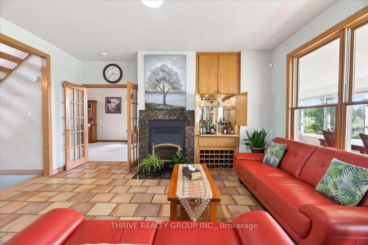 Photo 14 of 24992 Crinan Line, West Elgin, Rural West Elgin — HOMEH