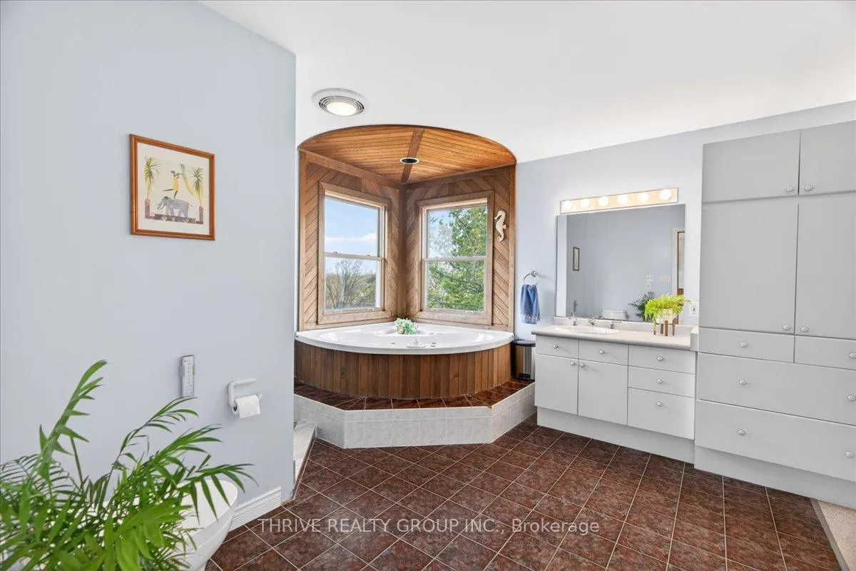 Photo 28 of 24992 Crinan Line, West Elgin, Rural West Elgin — HOMEH