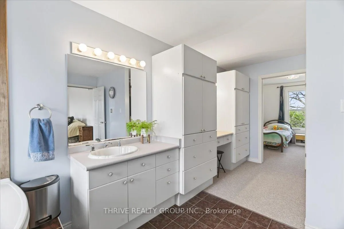 Photo 31 of 24992 Crinan Line, West Elgin, Rural West Elgin — HOMEH