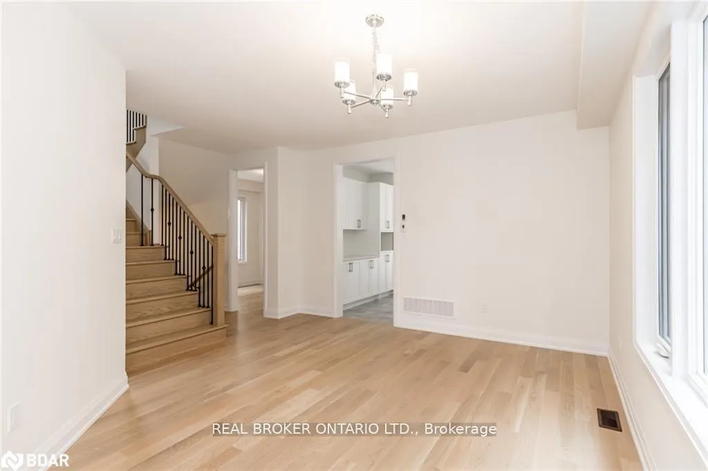 Photo 6 of 11 Sweet Cicely Street, Springwater, Midhurst — HOMEH