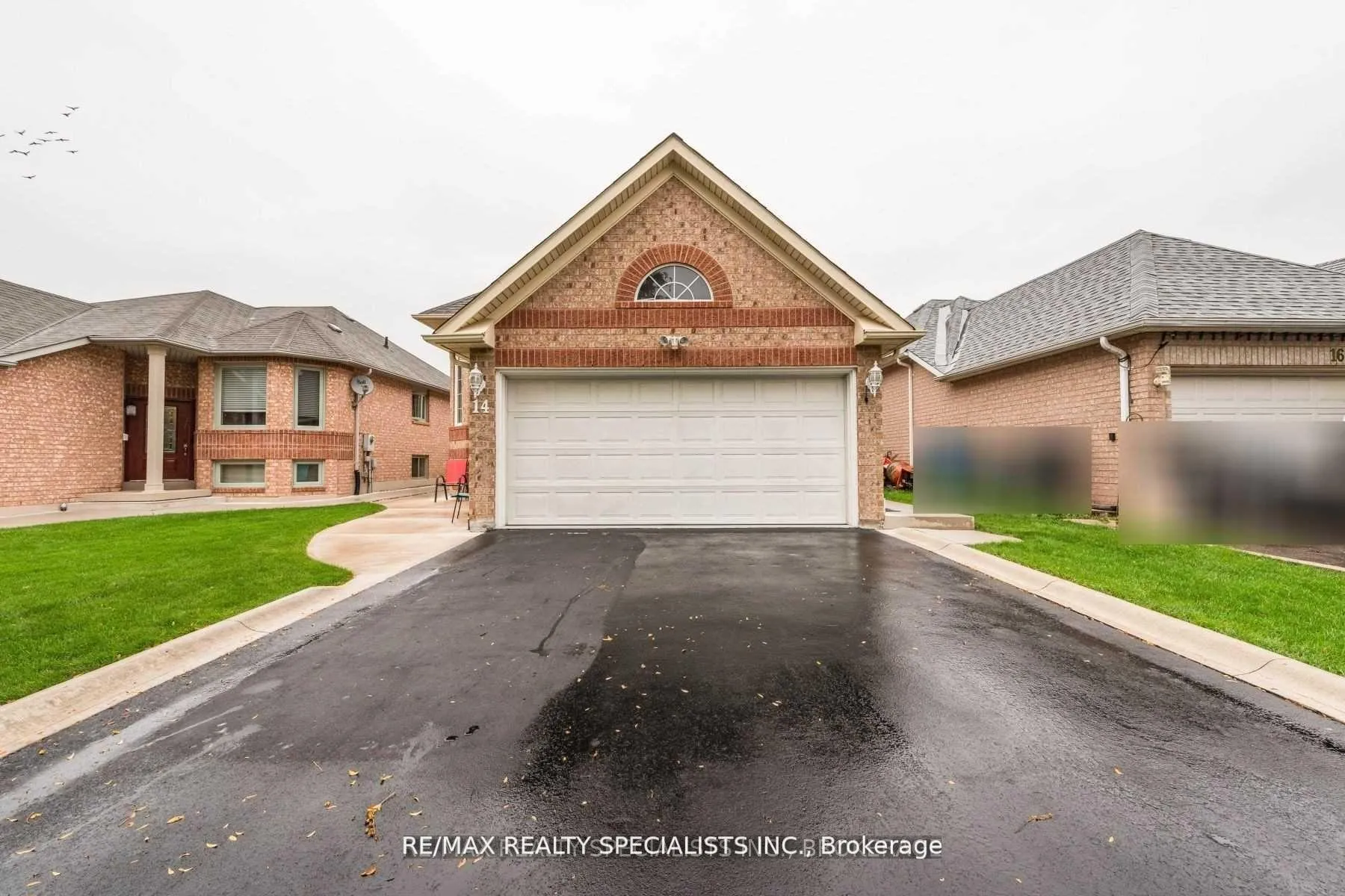 Photo 1 of 14 Arjay Trail, Brampton, Brampton West — HOMEH