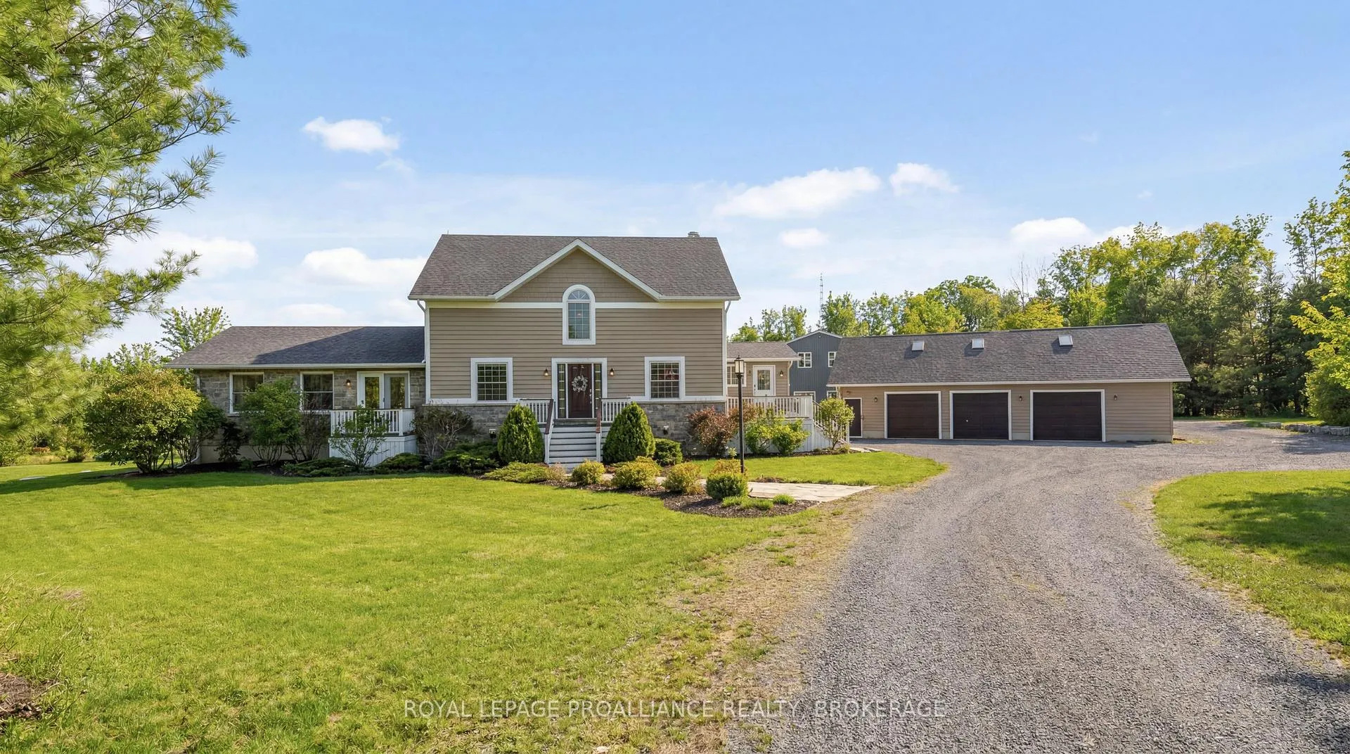 Front of 2489 Quabbin Road