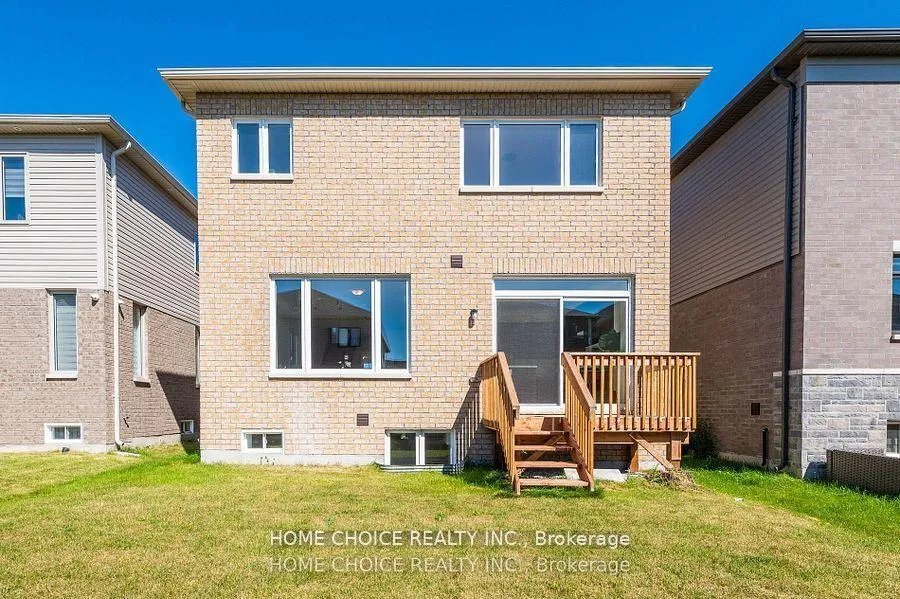 Photo 28 of 143 Terry Fox Drive, Barrie, Rural Barrie Southeast — HOMEH