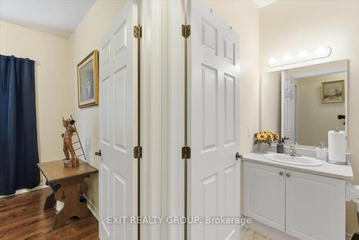 Photo 8 of 173 Kildare Avenue, Loyalist, Amherstview — HOMEH