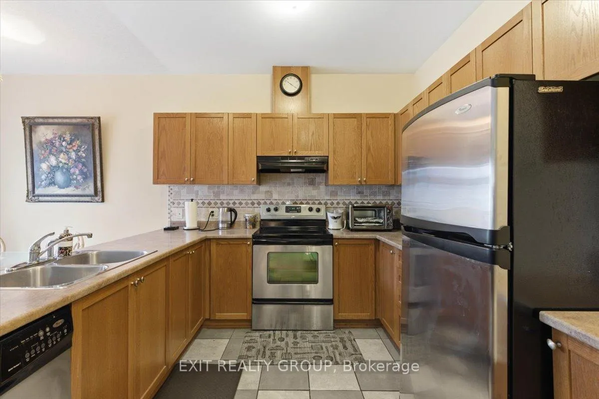 Photo 16 of 173 Kildare Avenue, Loyalist, Amherstview — HOMEH