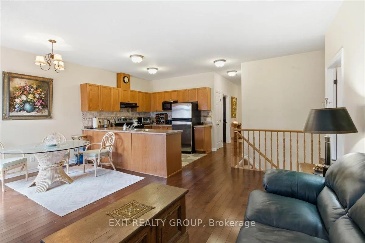 Photo 24 of 173 Kildare Avenue, Loyalist, Amherstview — HOMEH