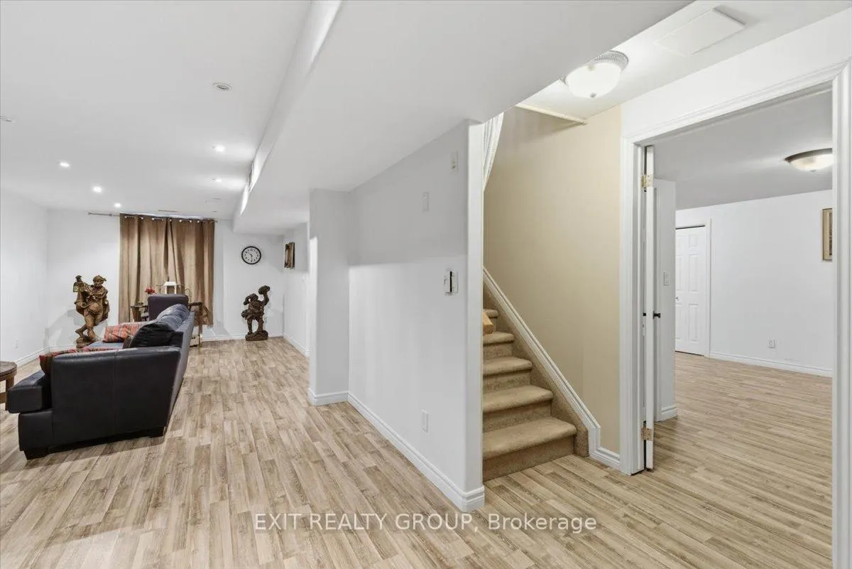 Photo 30 of 173 Kildare Avenue, Loyalist, Amherstview — HOMEH