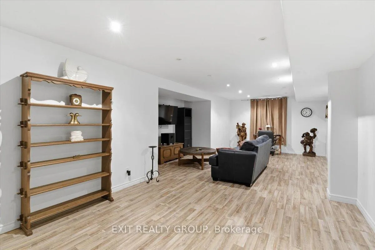 Photo 31 of 173 Kildare Avenue, Loyalist, Amherstview — HOMEH