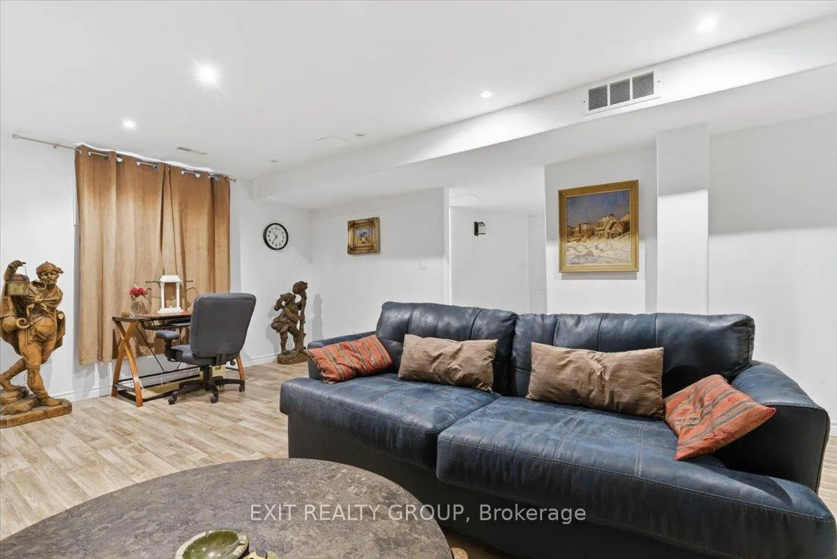 Photo 33 of 173 Kildare Avenue, Loyalist, Amherstview — HOMEH
