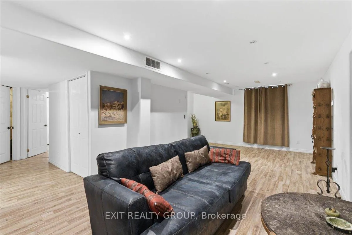 Photo 35 of 173 Kildare Avenue, Loyalist, Amherstview — HOMEH