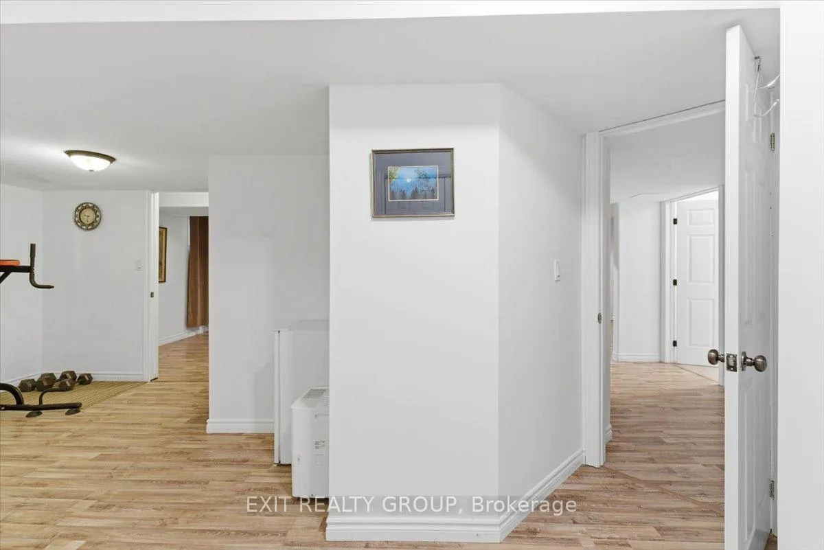 Photo 36 of 173 Kildare Avenue, Loyalist, Amherstview — HOMEH