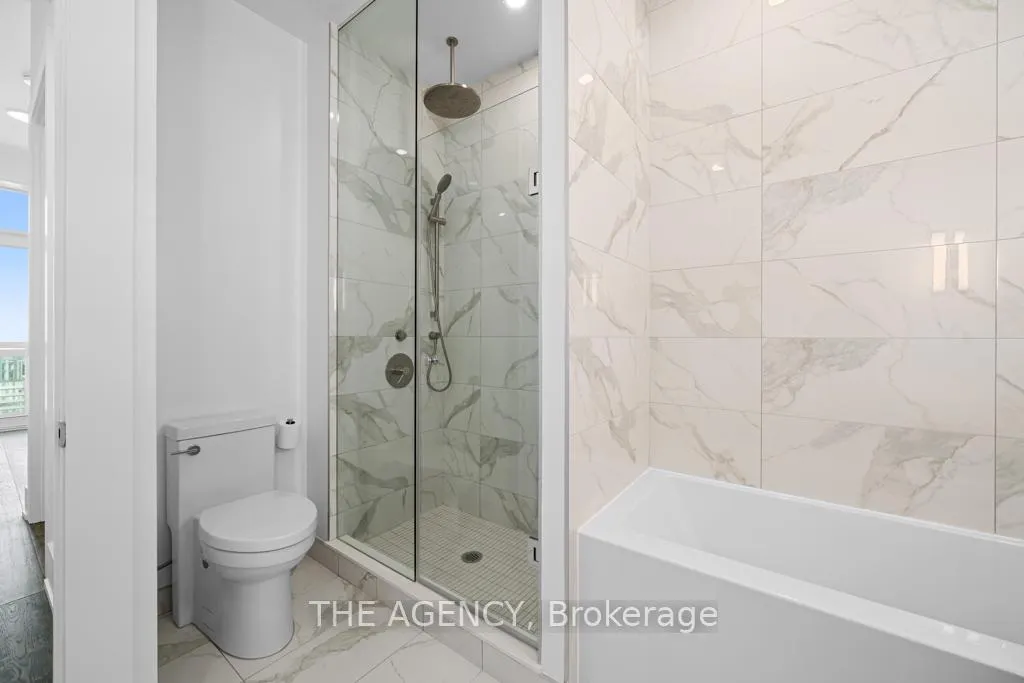 Photo 22 of Unit 4506, 39 Roehampton Avenue, Toronto, Mount Pleasant West — HOMEH