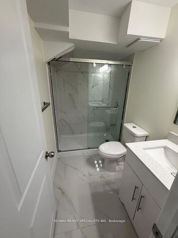Photo 12 of 245 Montgomery Avenue, Whitby, Brooklin — HOMEH