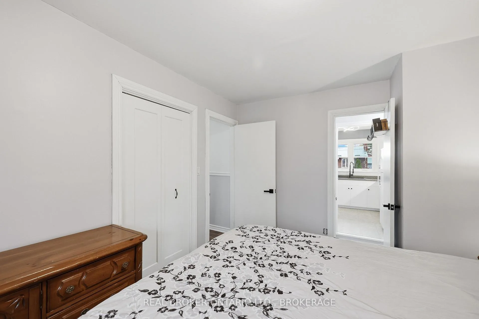 Photo 21 of 340 River Street, Gananoque — HOMEH