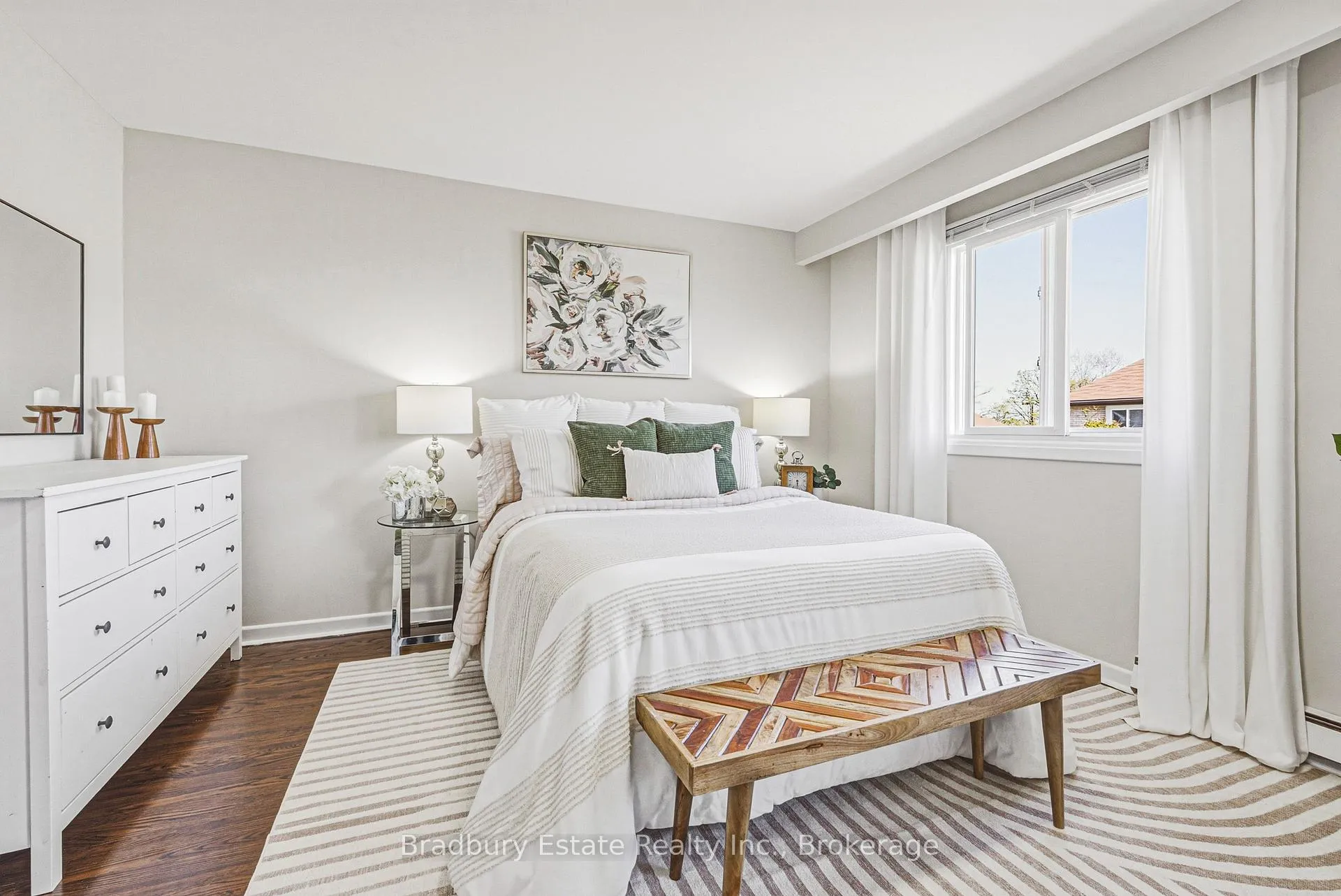 Photo 14 of Unit 18, 1450 Sixth Line, Oakville, College Park — HOMEH