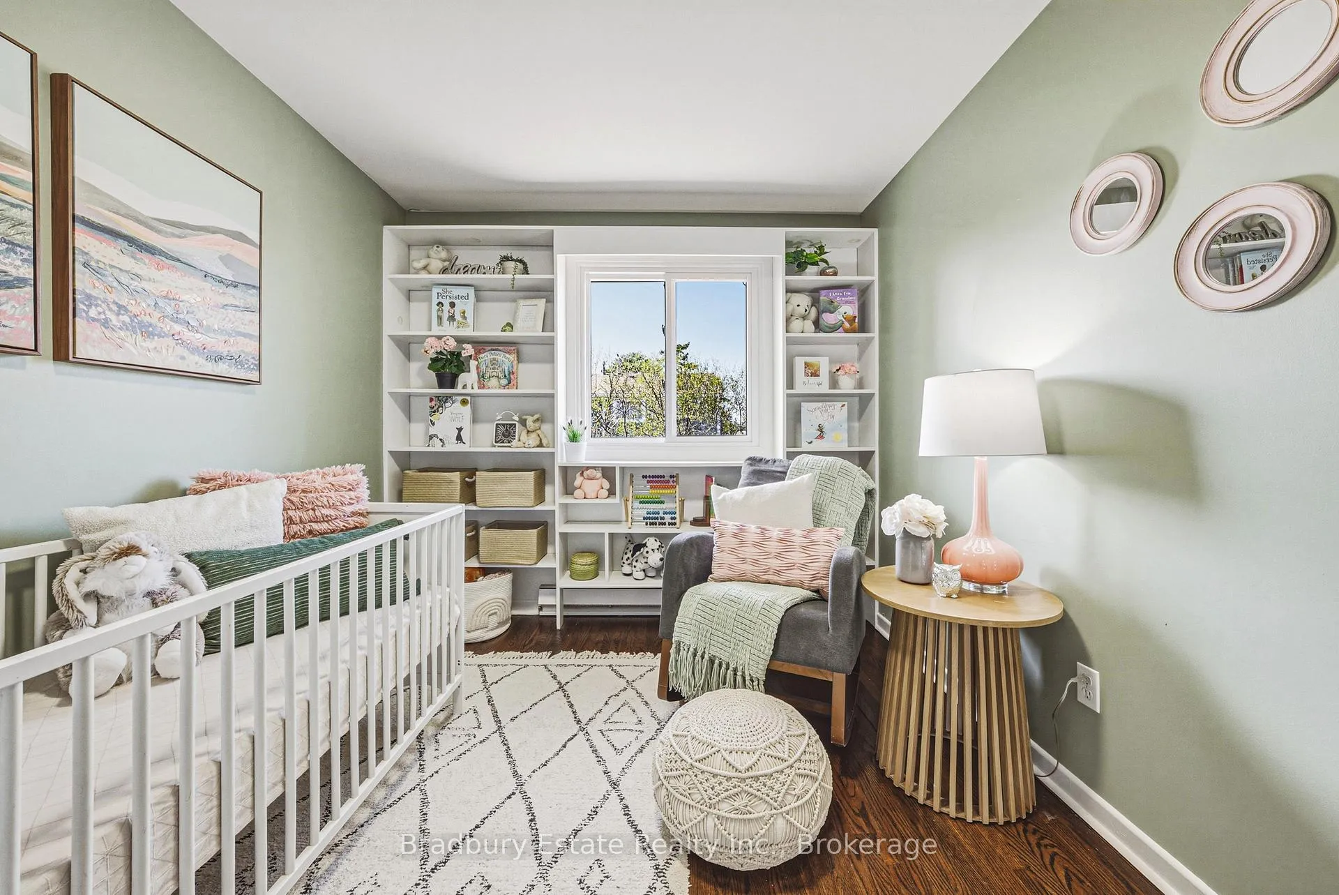 Photo 19 of Unit 18, 1450 Sixth Line, Oakville, College Park — HOMEH