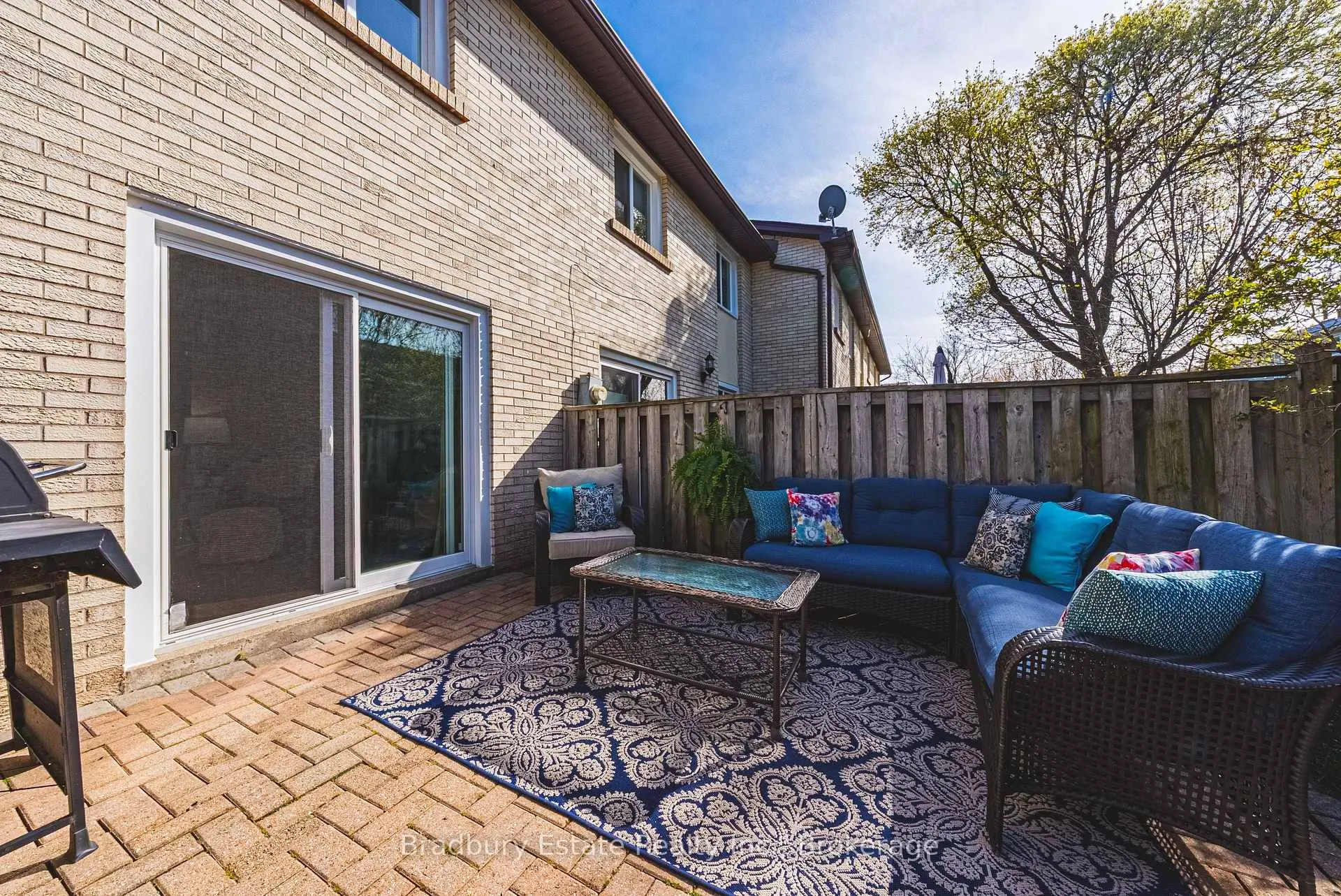 Photo 30 of Unit 18, 1450 Sixth Line, Oakville, College Park — HOMEH