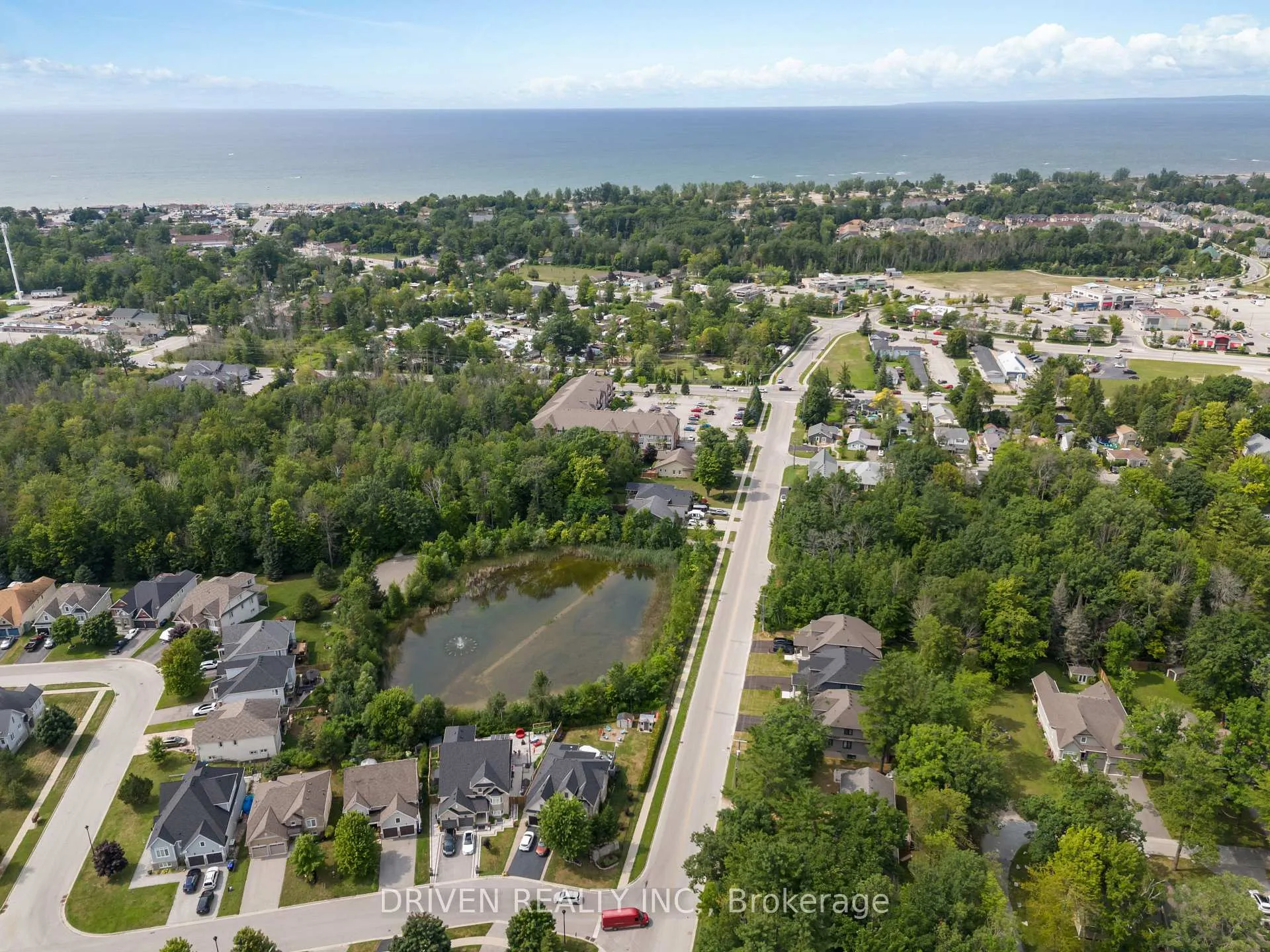 Photo 9 of Unit B, 57 Westbury Road, Wasaga Beach — HOMEH