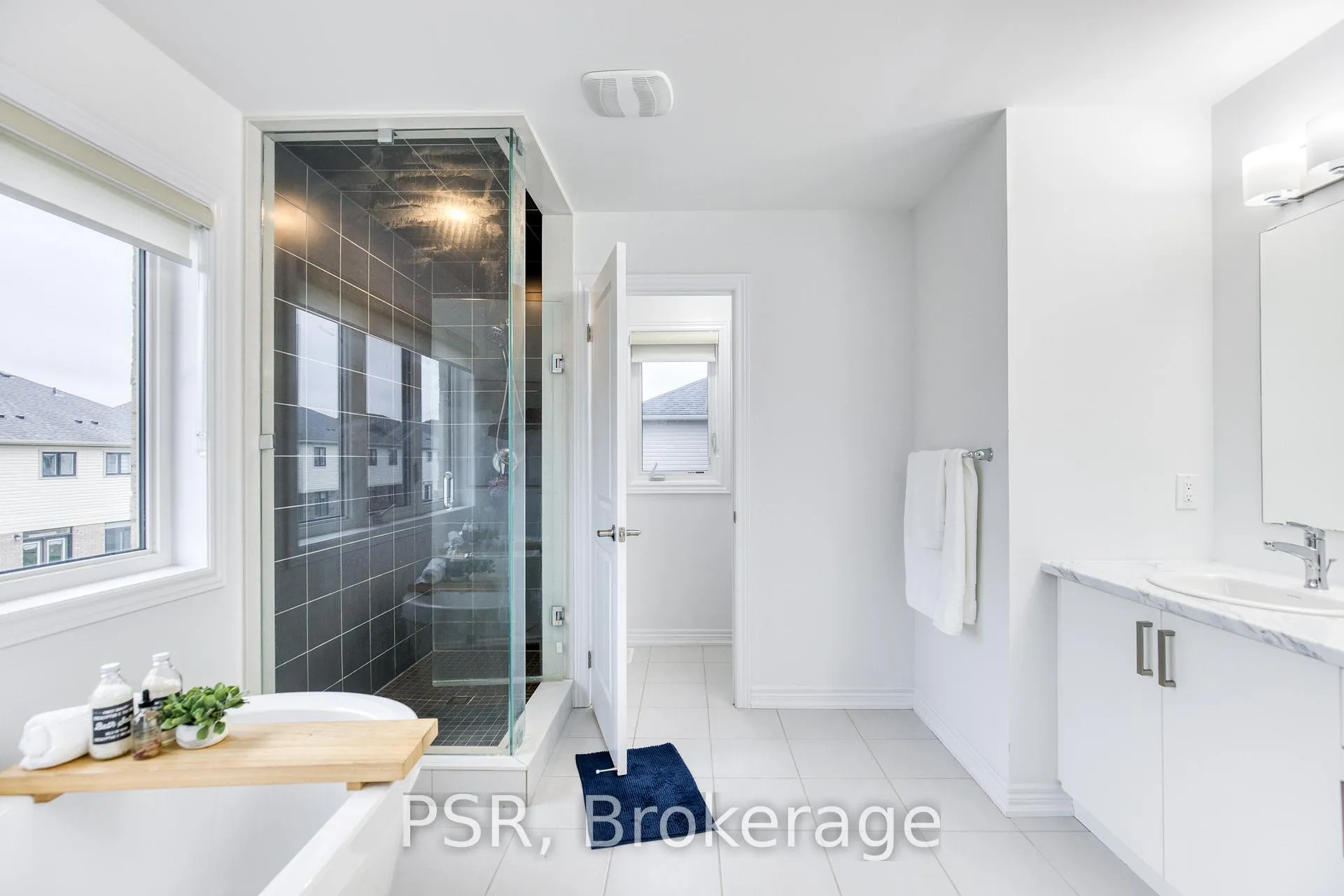 Photo 27 of 275 Rea Drive, Centre Wellington, Fergus — HOMEH