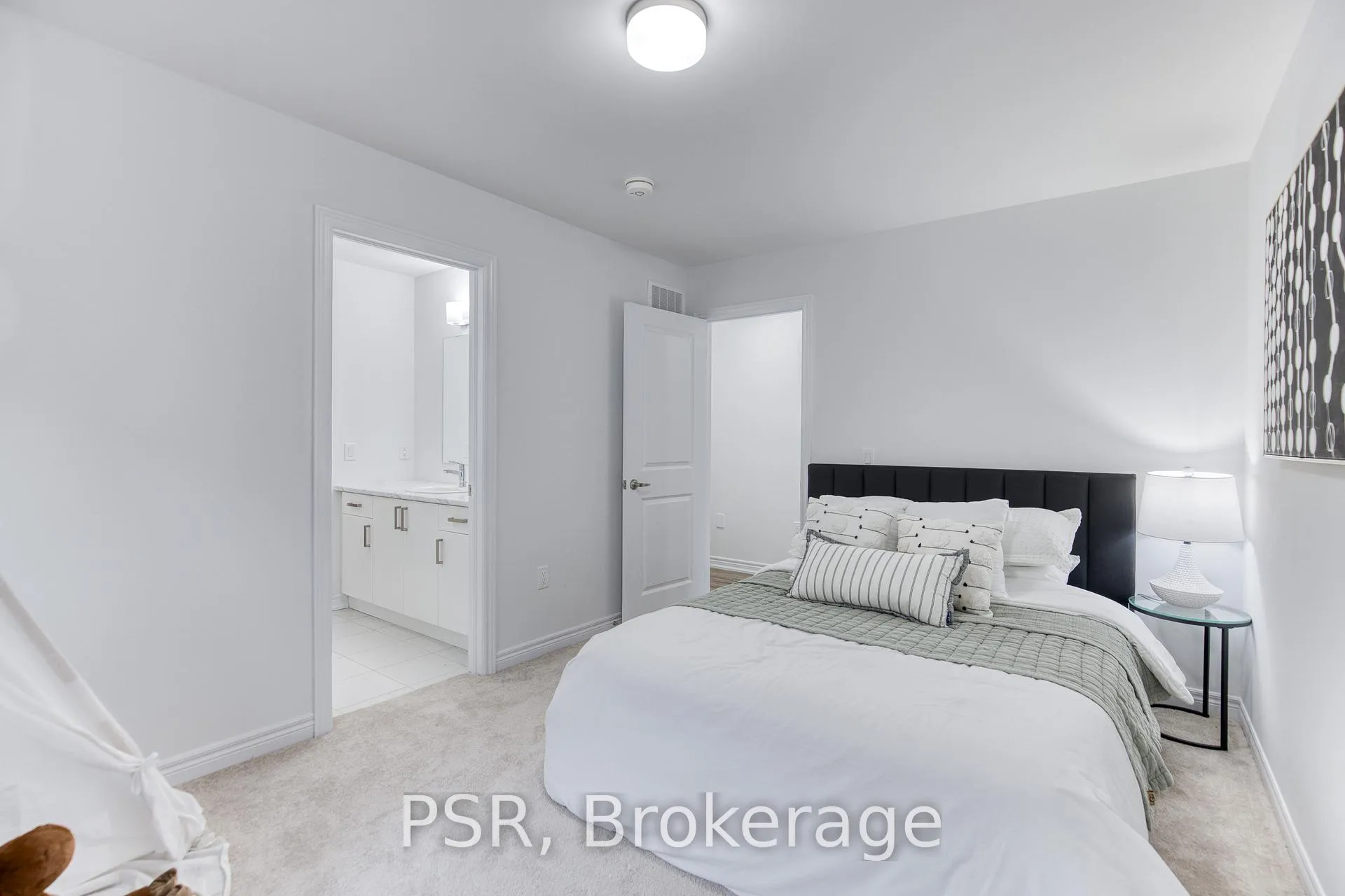 Photo 31 of 275 Rea Drive, Centre Wellington, Fergus — HOMEH