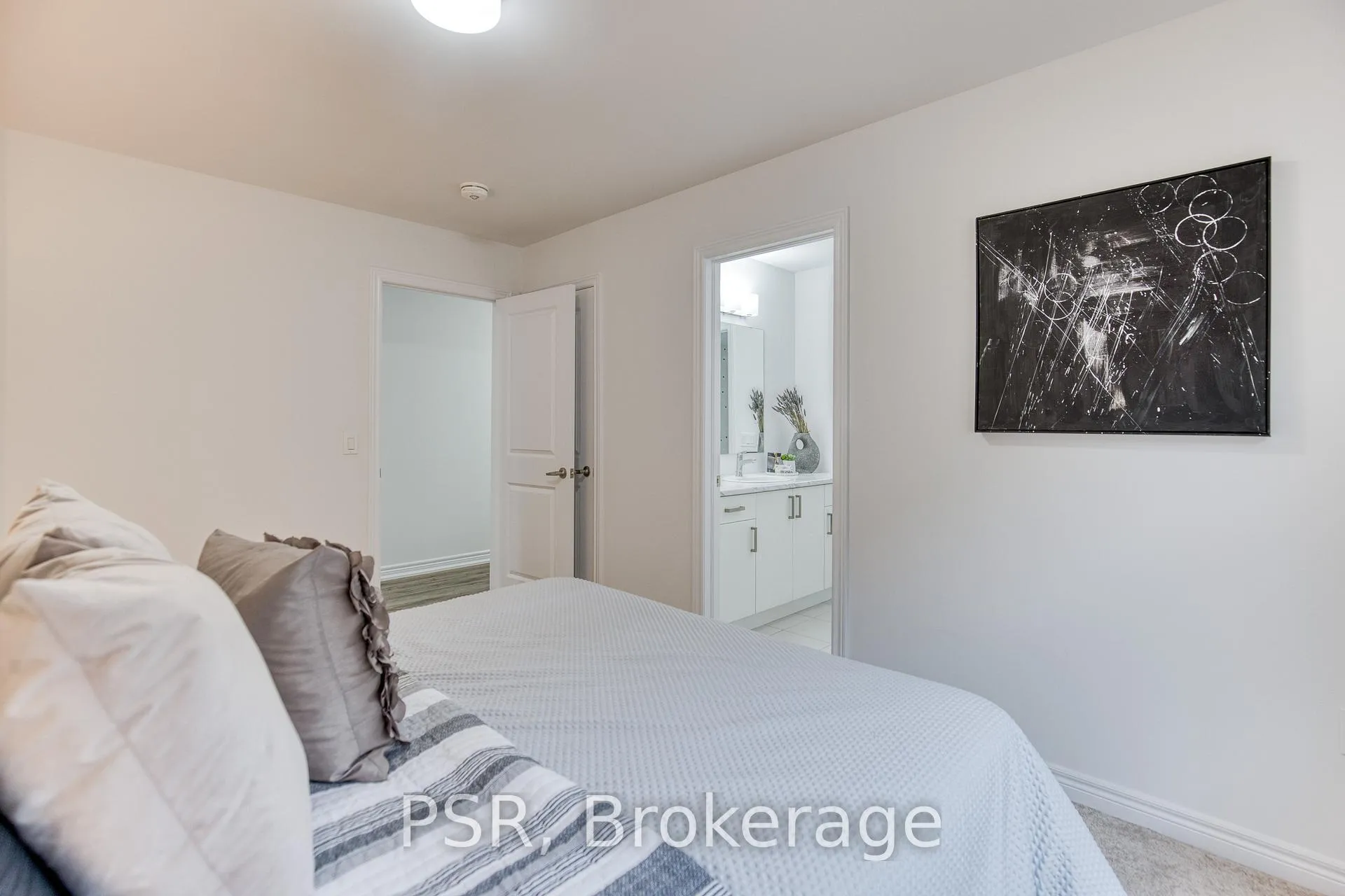 Photo 36 of 275 Rea Drive, Centre Wellington, Fergus — HOMEH