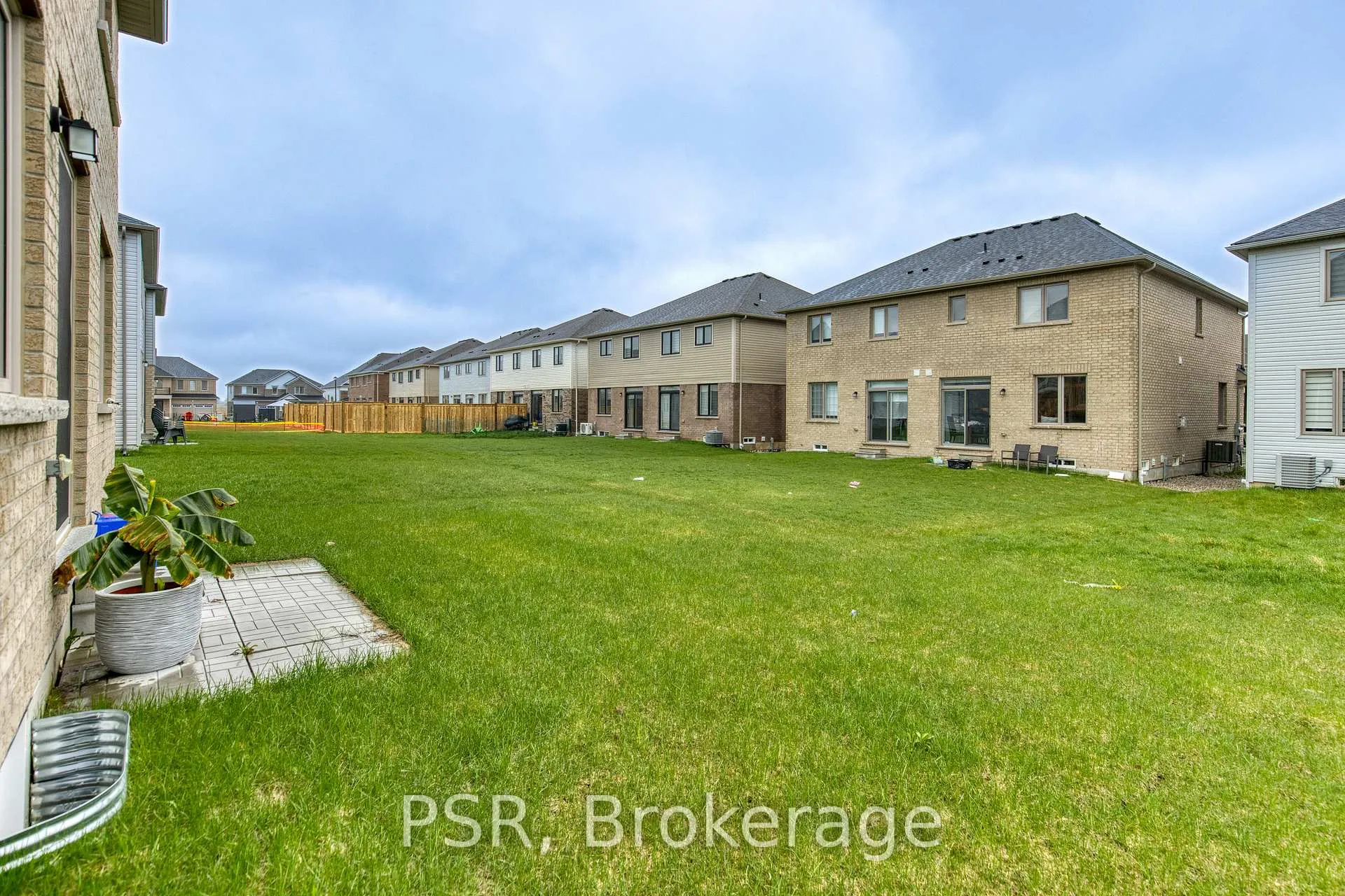 Photo 46 of 275 Rea Drive, Centre Wellington, Fergus — HOMEH