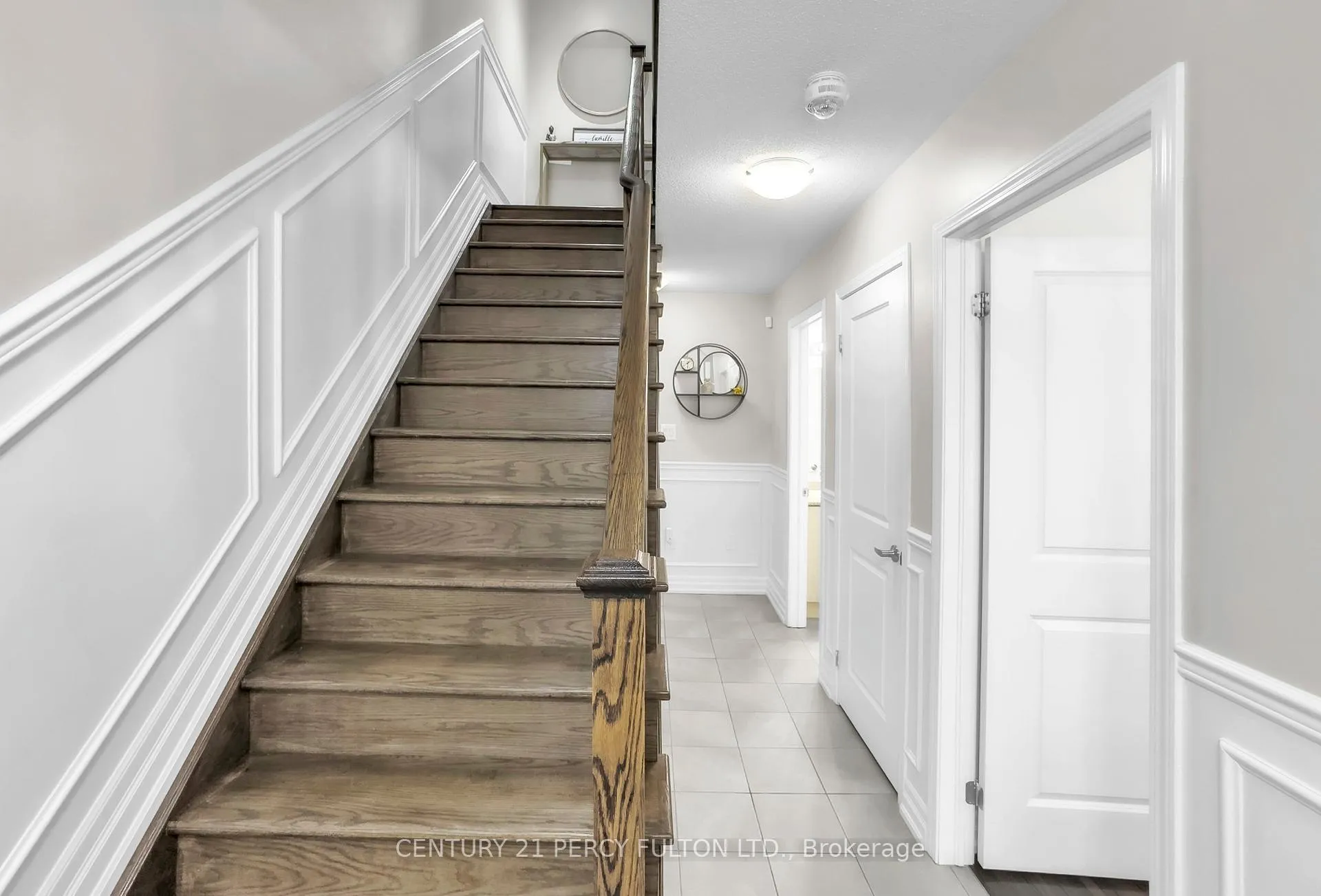 Photo 10 of 4 Graywardine Lane, Ajax, Northeast Ajax — HOMEH