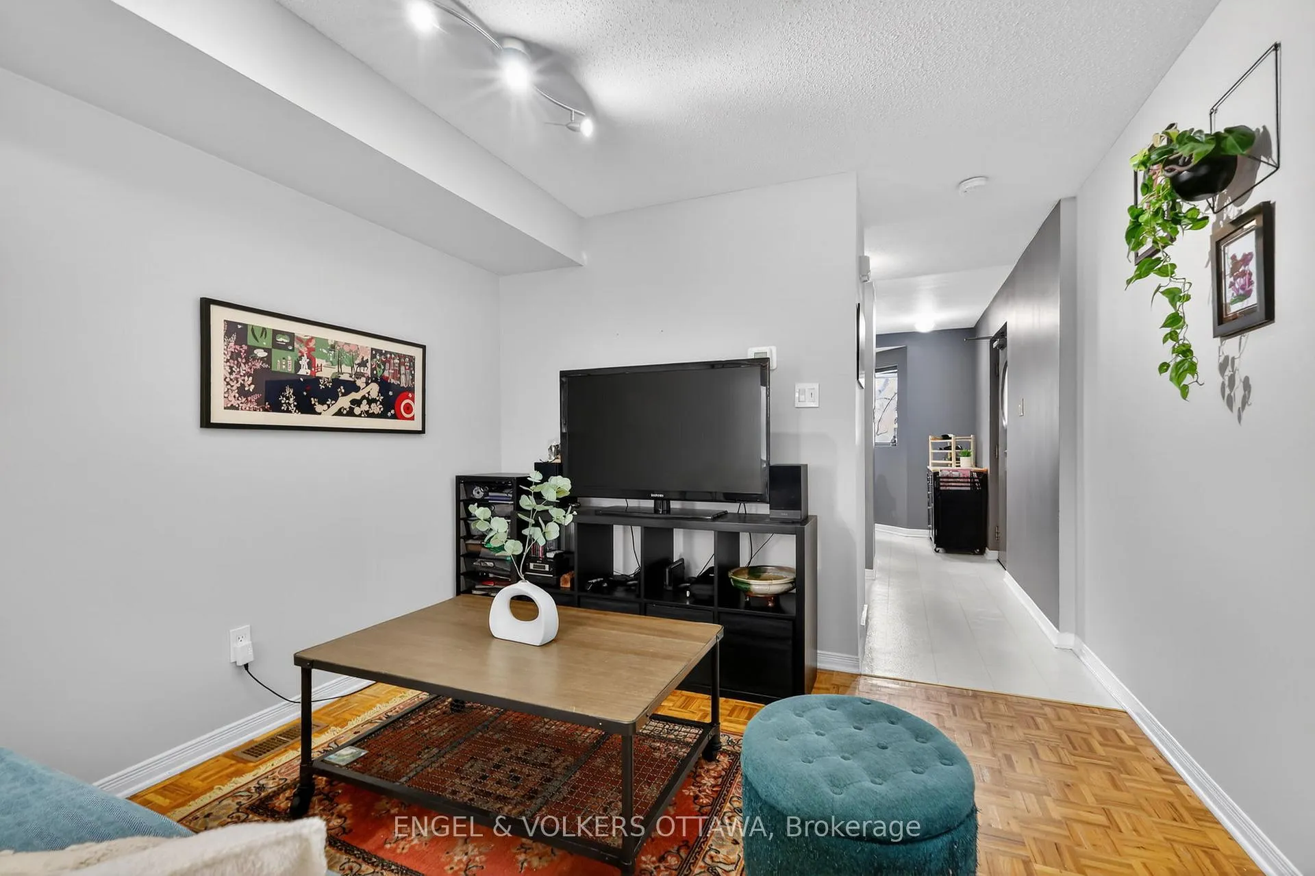 Photo 10 of 272 King Edward Avenue, Ottawa, Lower Town/Byward Market — HOMEH