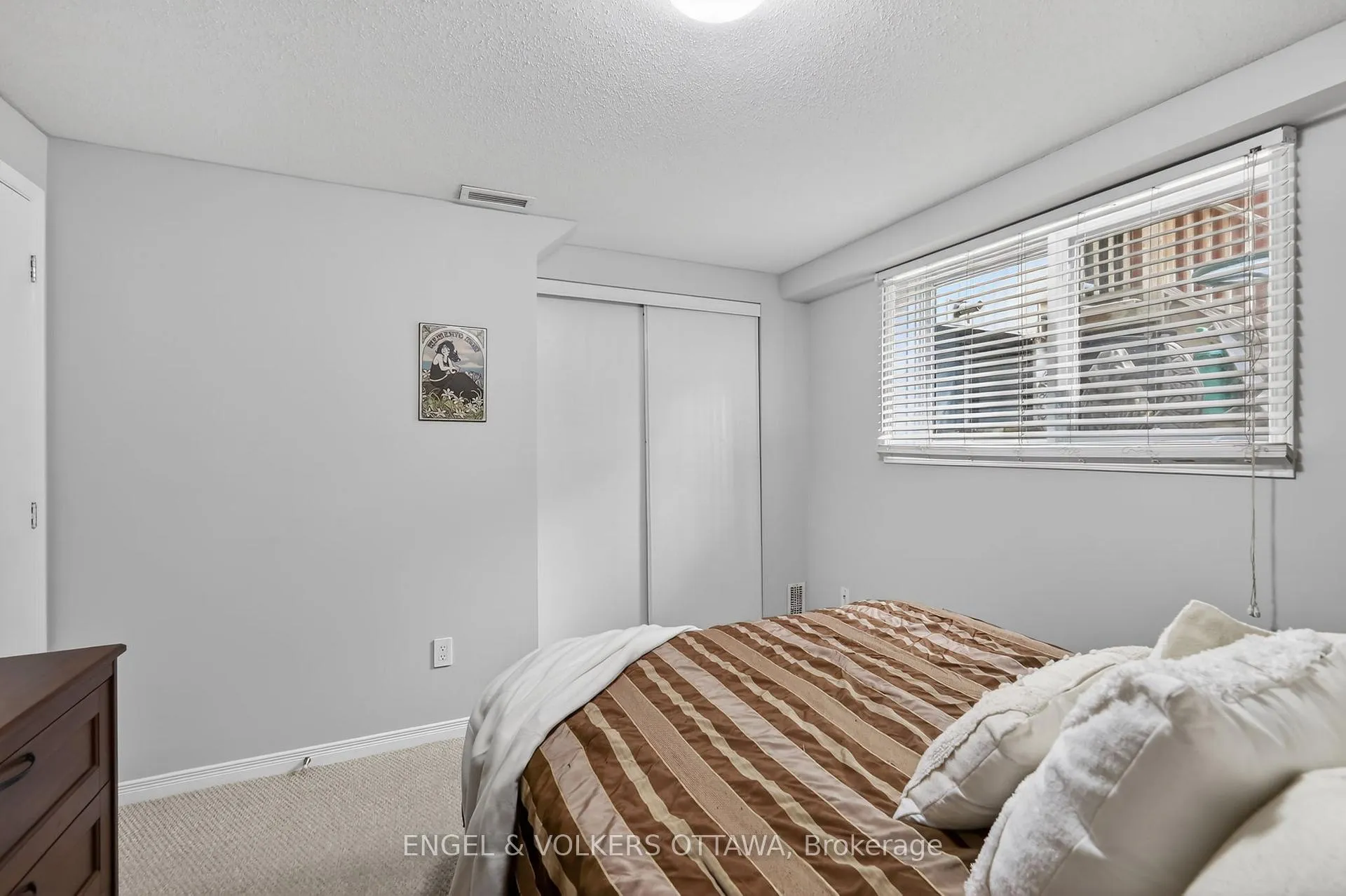 Photo 16 of 272 King Edward Avenue, Ottawa, Lower Town/Byward Market — HOMEH