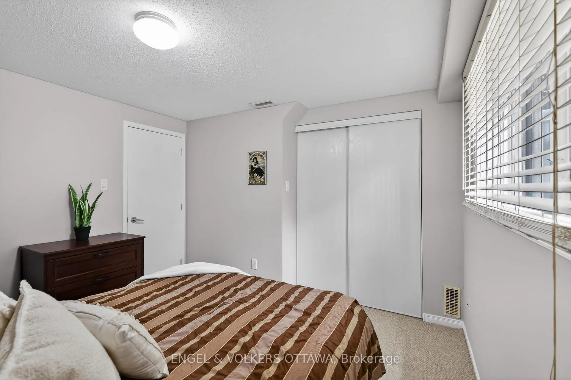 Photo 17 of 272 King Edward Avenue, Ottawa, Lower Town/Byward Market — HOMEH
