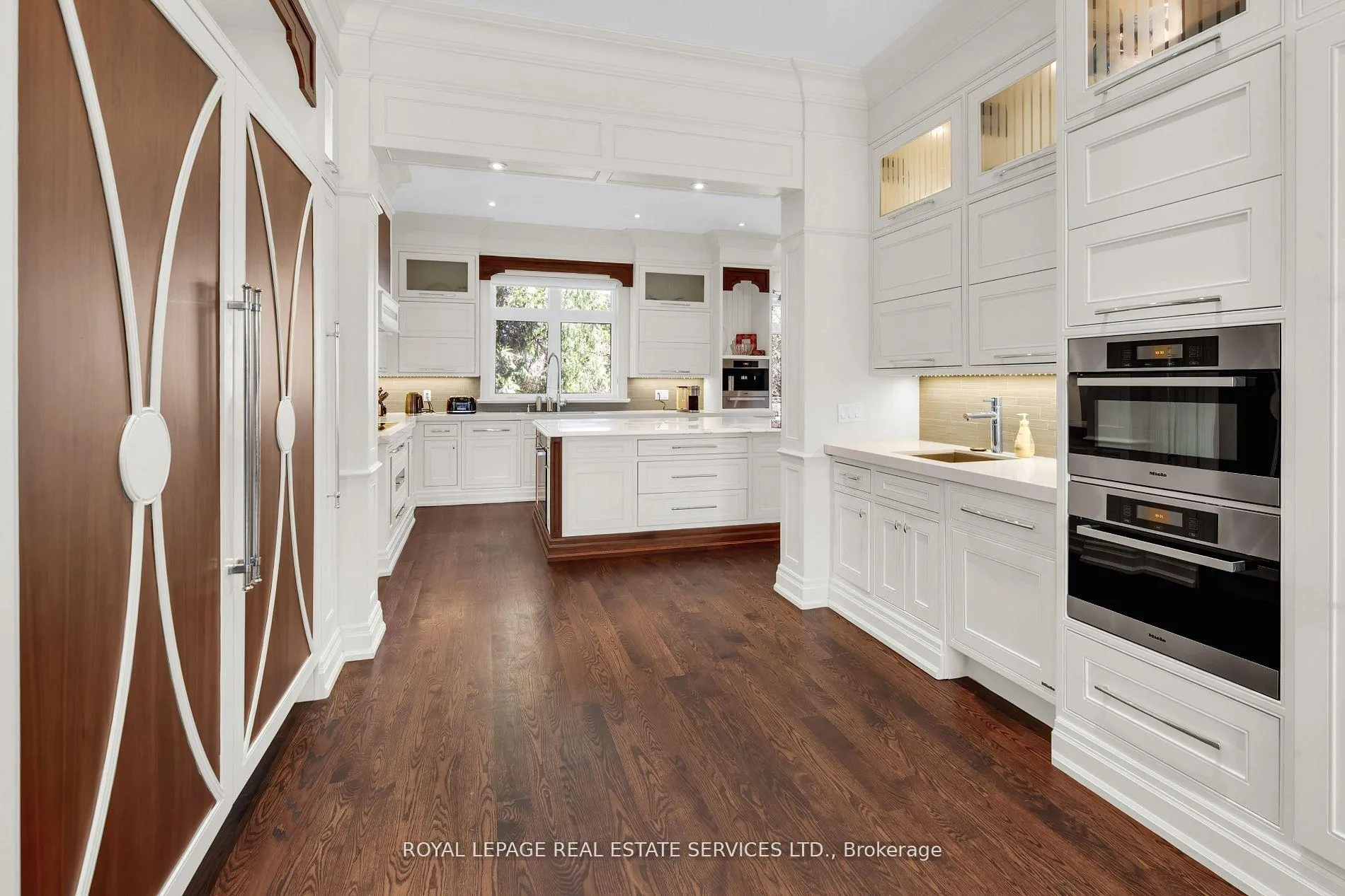Photo 11 of 538 Melrose Avenue, Toronto, Bedford Park-Nortown — HOMEH