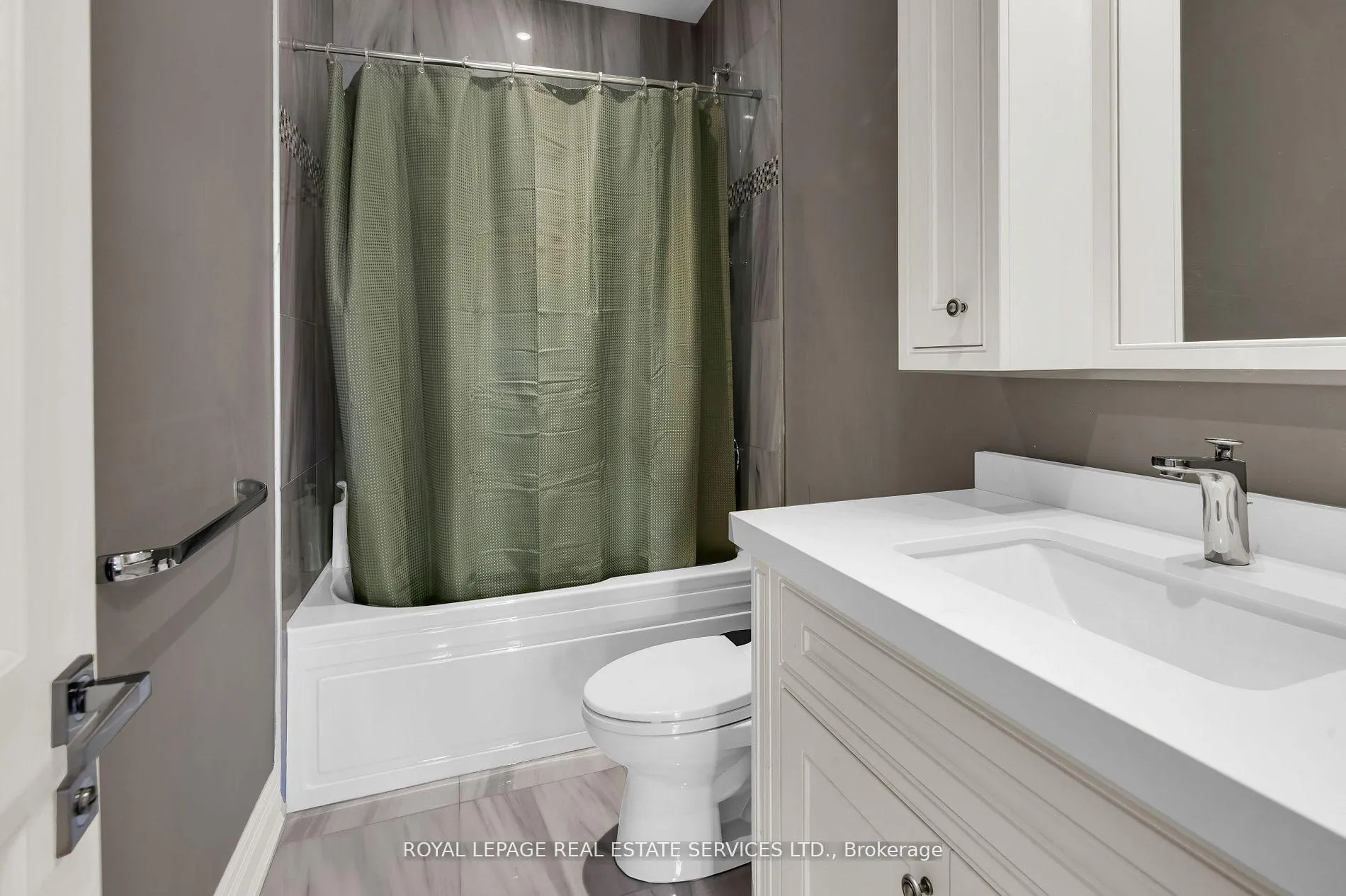 Photo 29 of 538 Melrose Avenue, Toronto, Bedford Park-Nortown — HOMEH