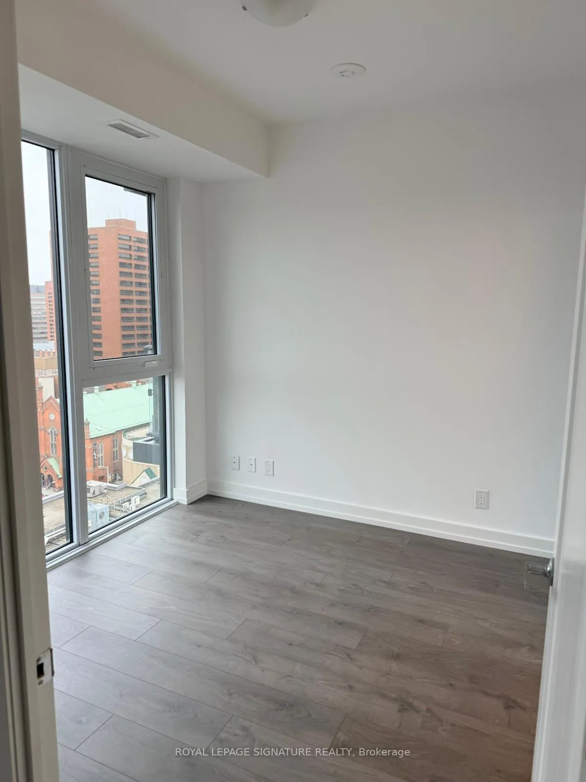 Photo 15 of Unit 1401, 75 James Street, Hamilton, Corktown — HOMEH