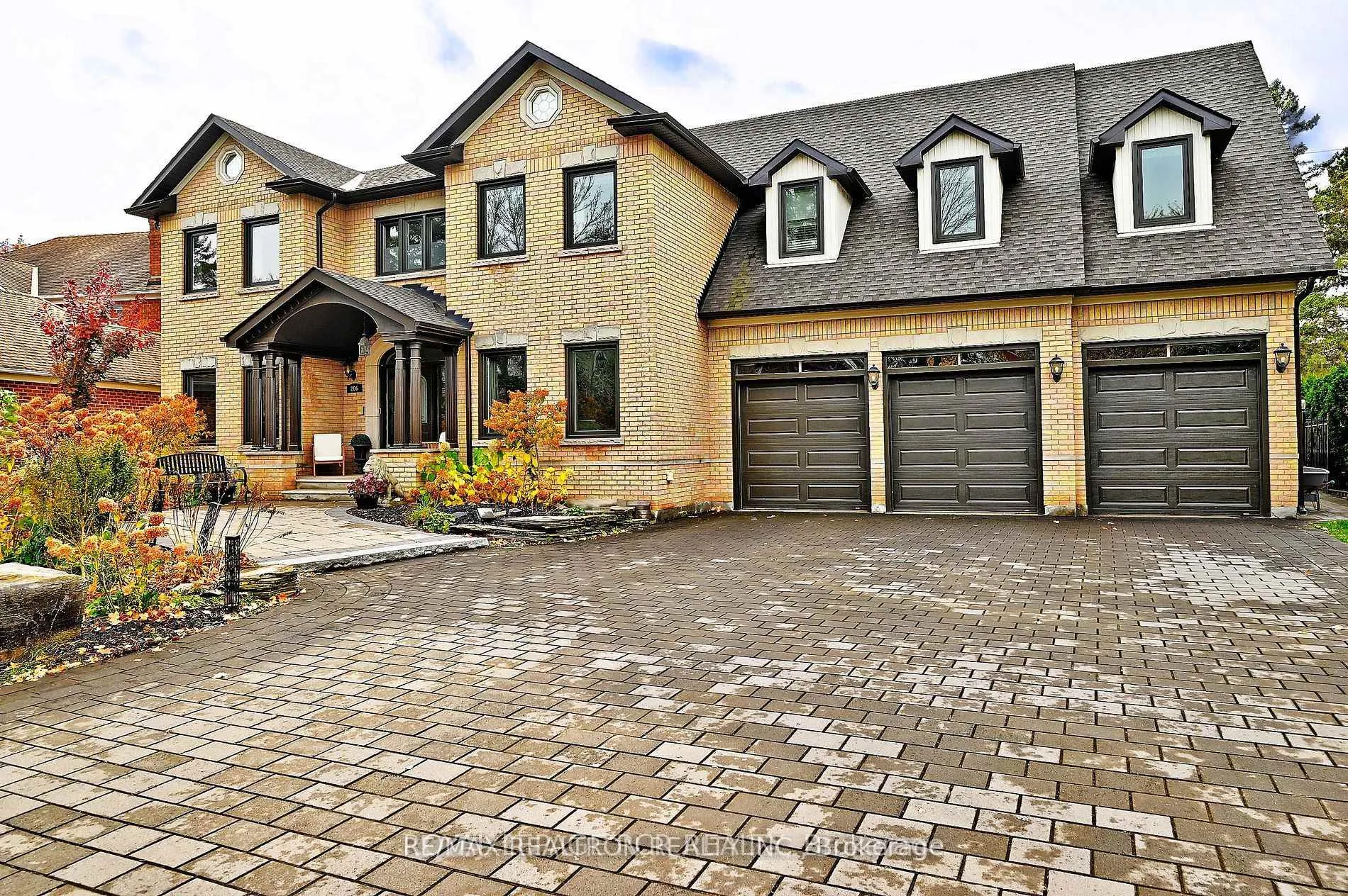 Photo 1 of Unit Unit One, 206 Corner Ridge Road, Aurora, Aurora Highlands — HOMEH