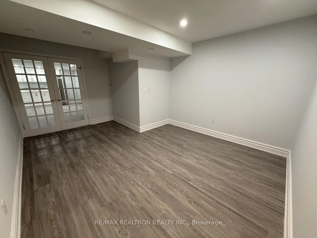 Photo 11 of Unit Unit One, 206 Corner Ridge Road, Aurora, Aurora Highlands — HOMEH