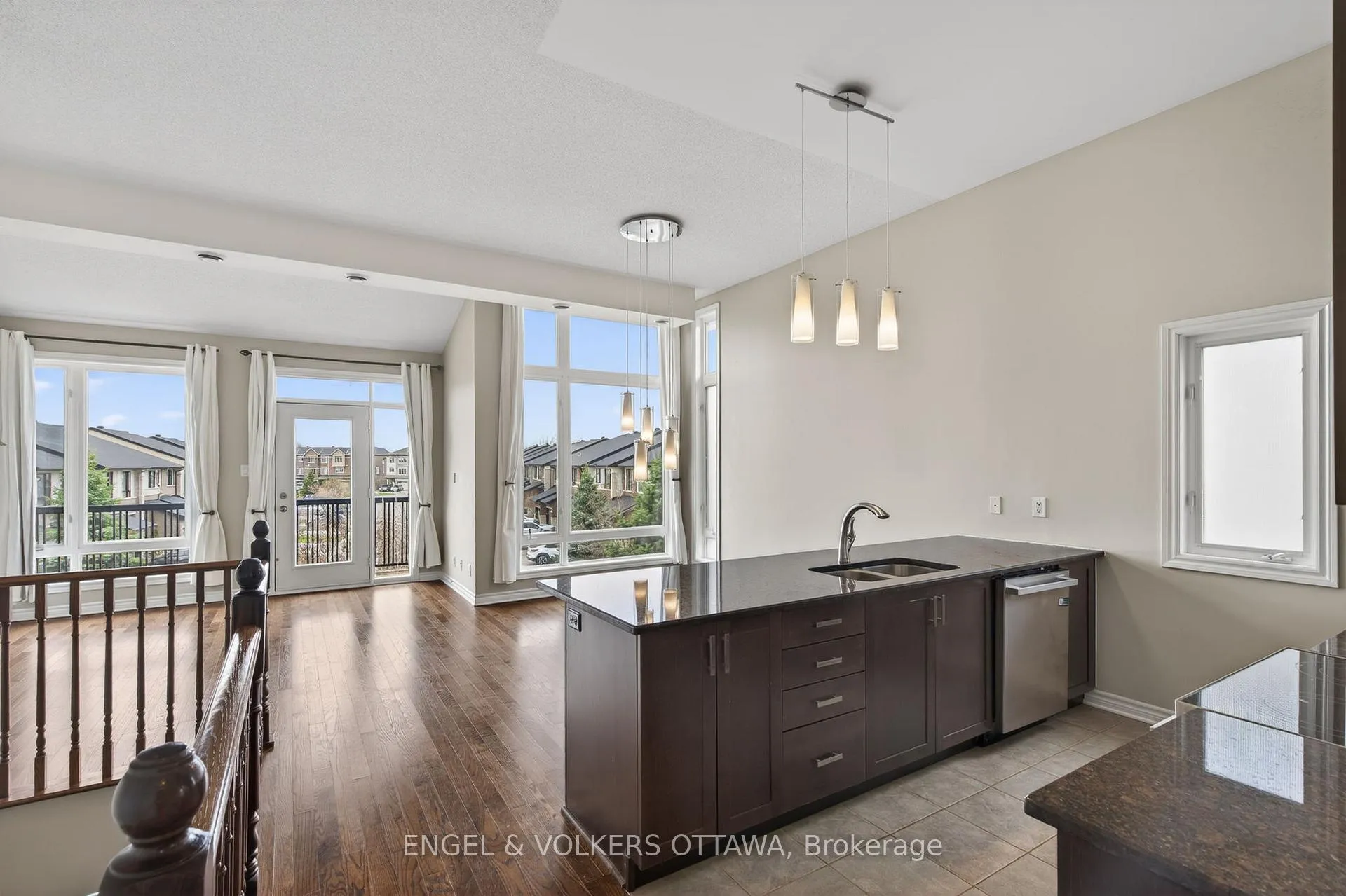 Photo 6 of Unit 52, 119 Poplin Street, Ottawa, Riverside South/Gloucester Glen — HOMEH